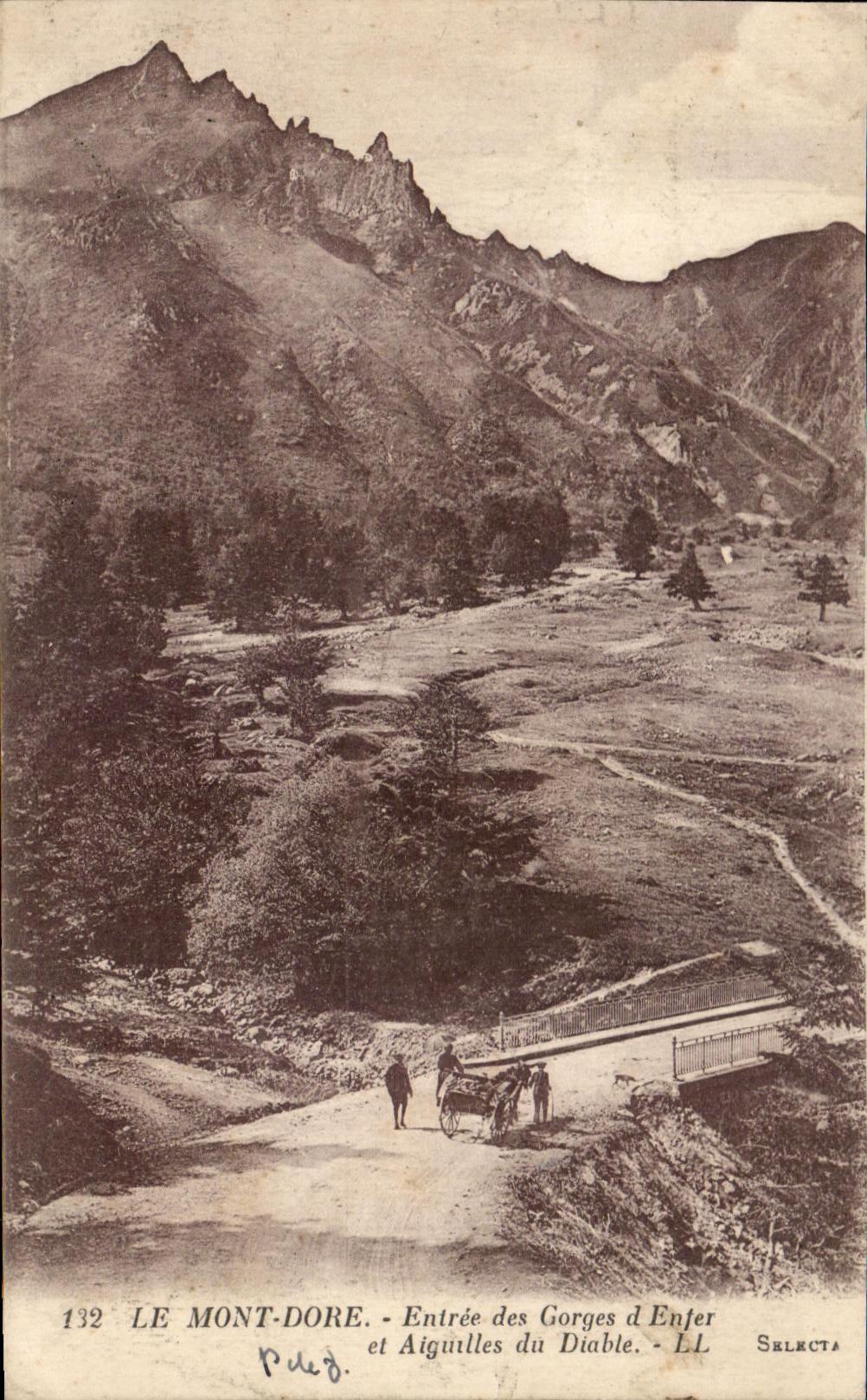 CPA the Mount Entrance Gilds Falls of Hell and Aiguilles of the Devil