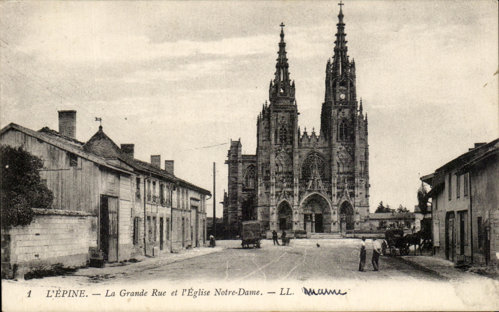 CPA the Spine Main street and I' Eglise Notre Dame