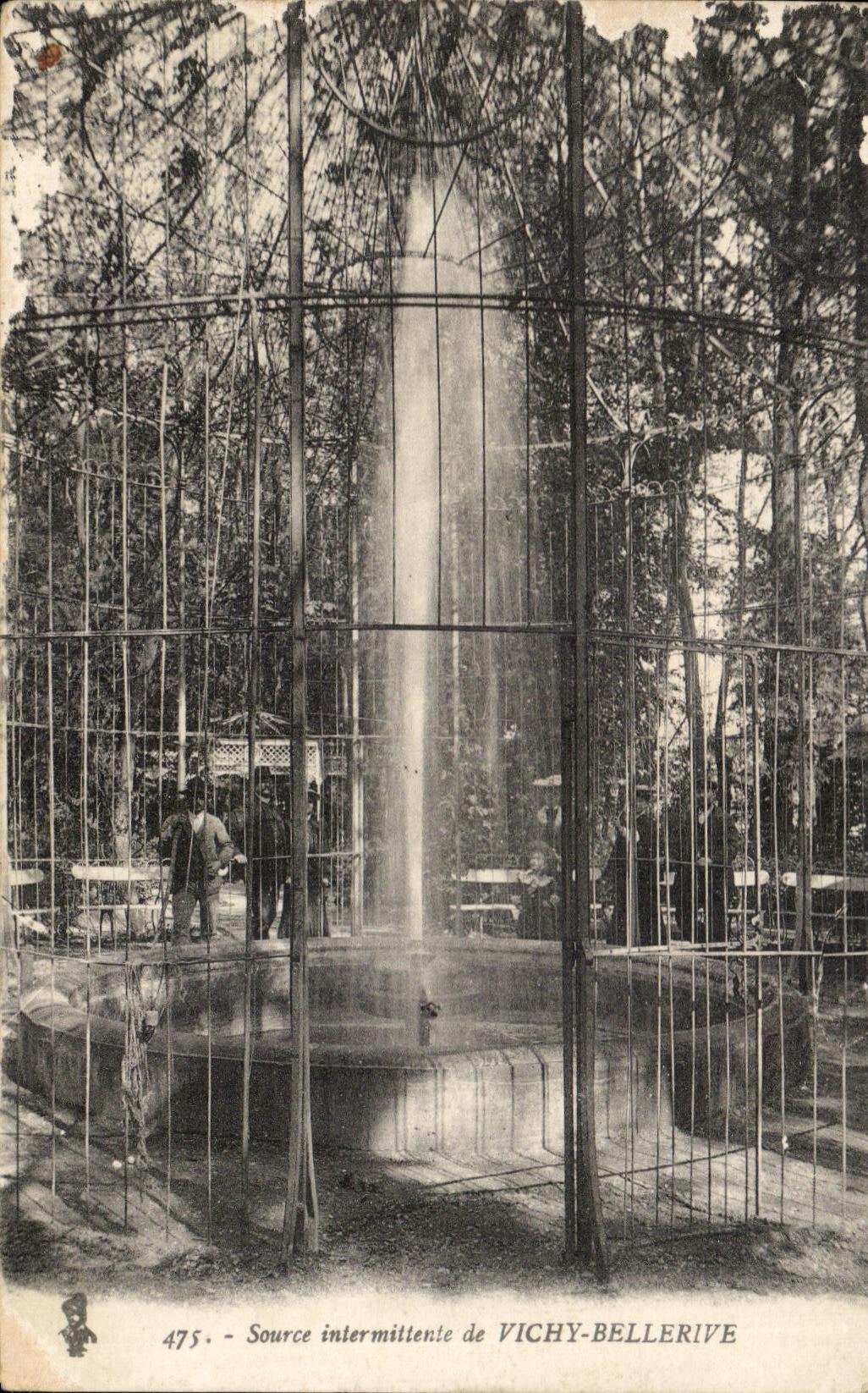 CPA Intermittent Source Of Vichy Bellerive