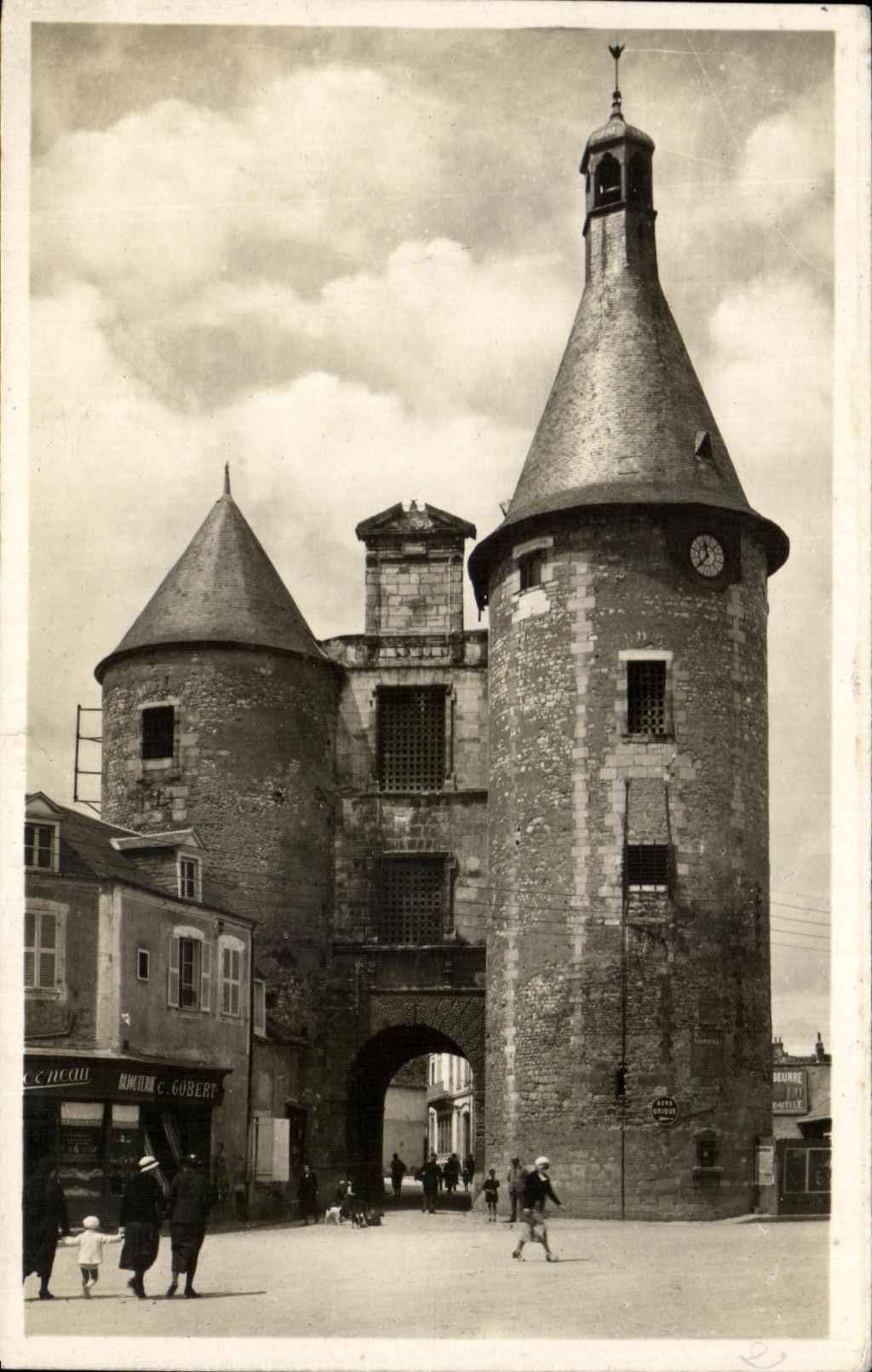 CPA Issoudun Le Beffroi