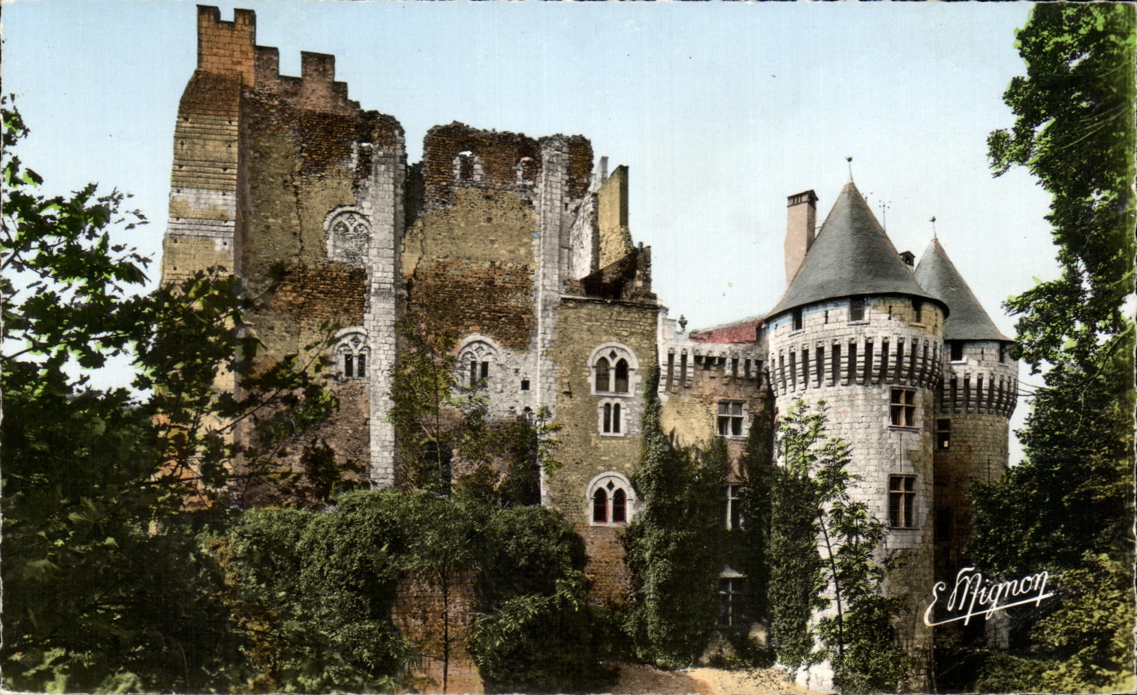 CPA Nogent Le Roteou Le Chateau Saint Jean