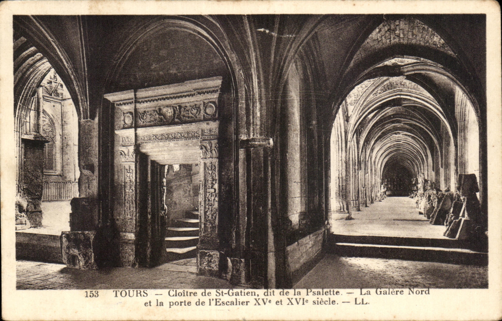 CPA Tours Cloister of St Gatien known as of Psalette Northern Galere