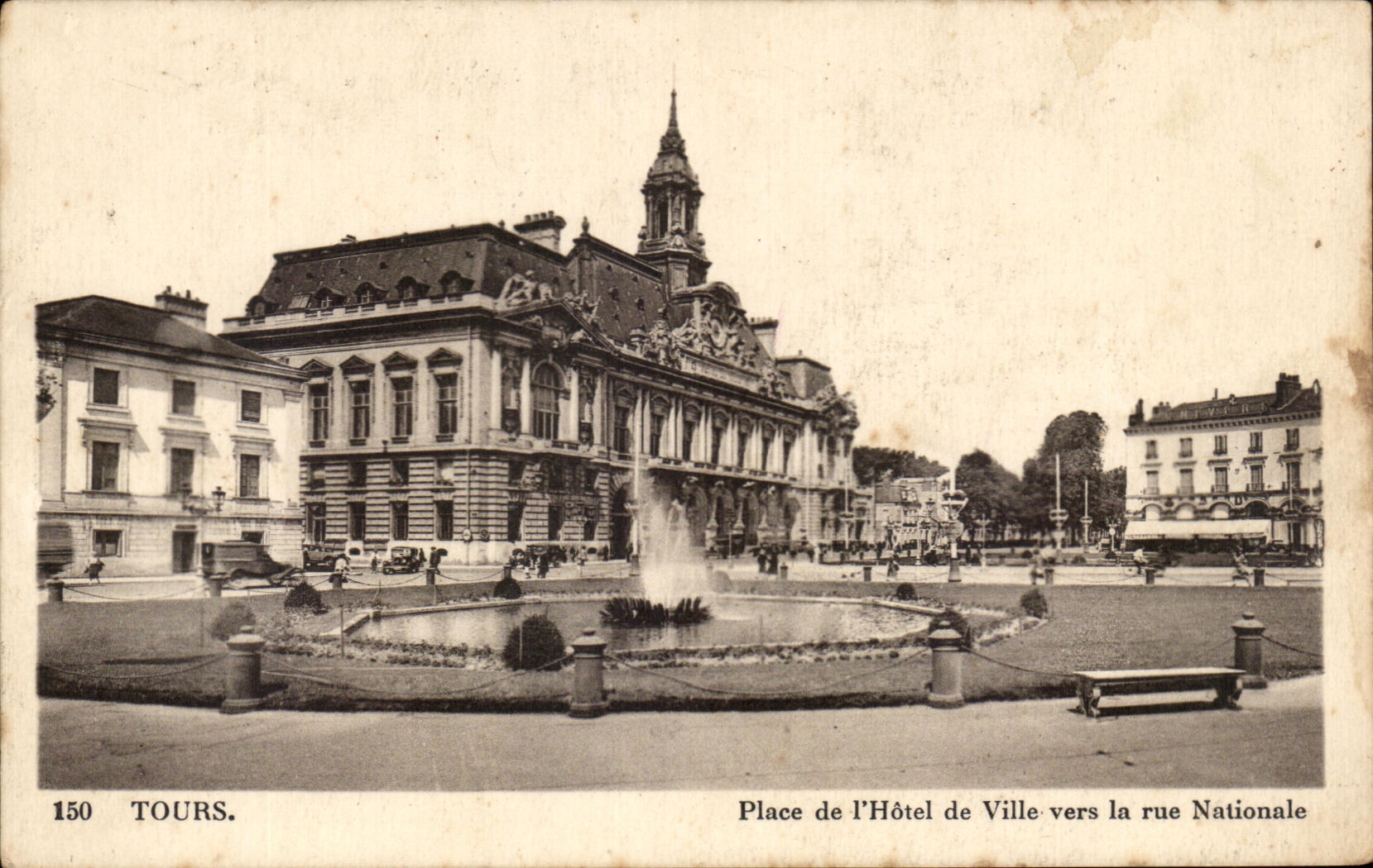 CPA Tours Place of the Town hall Towards the National street