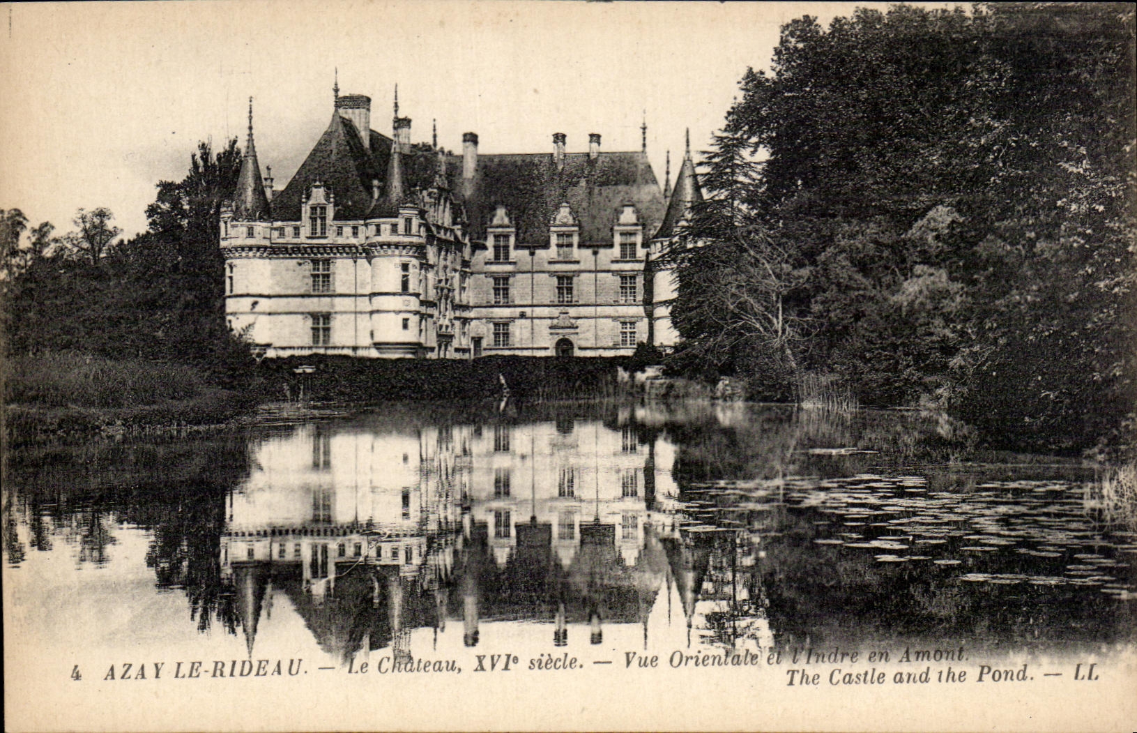 CPA Azay la cortina el del este y el Indre vistos castillo contra la corriente