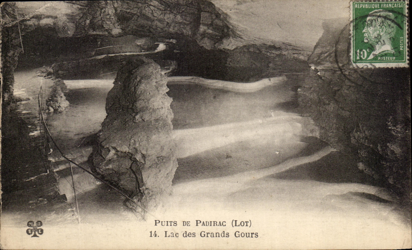 CPA Wells De Padirac Lake Of Large Gours