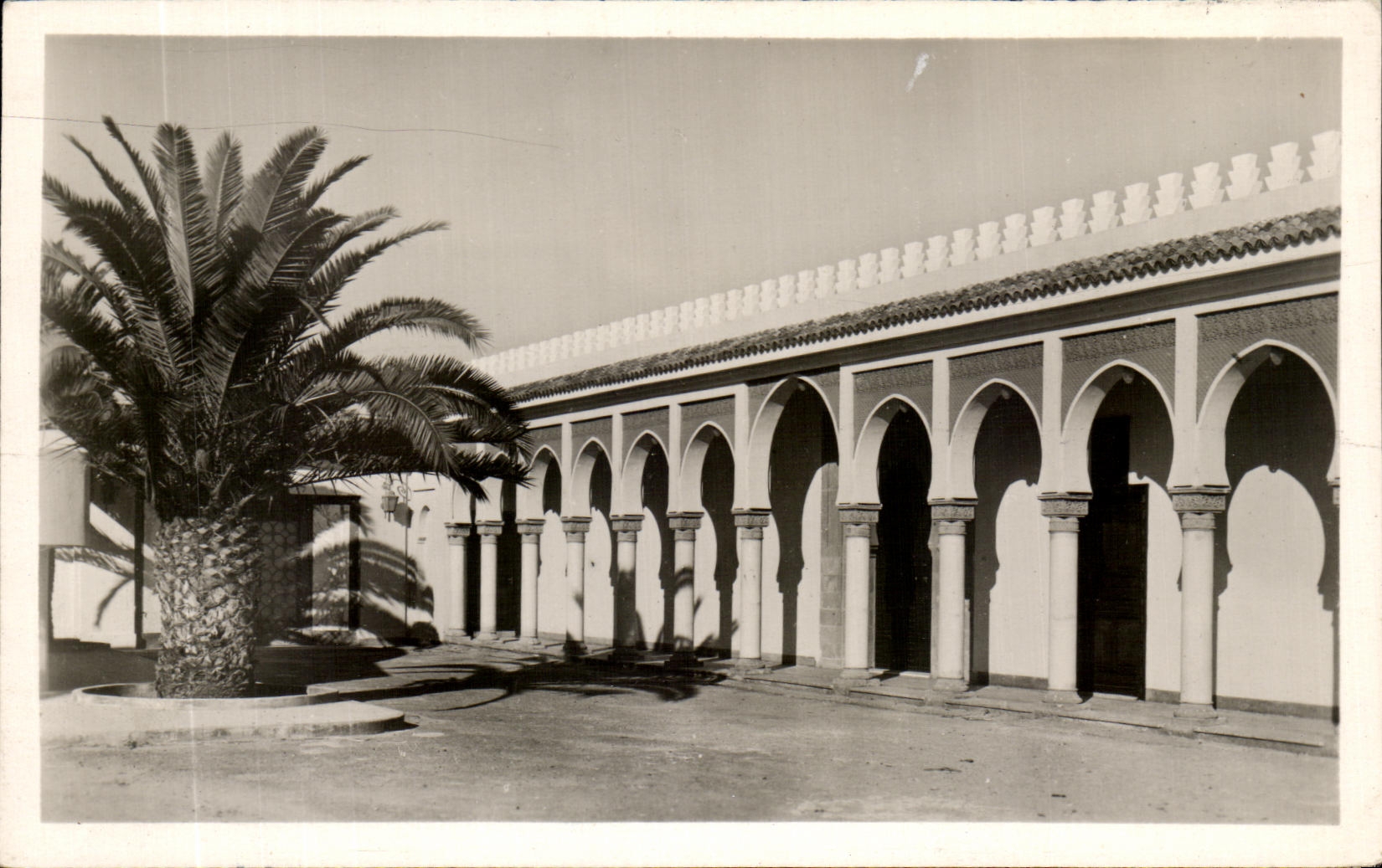 CPA Casablanca Pavillon dans les jardins