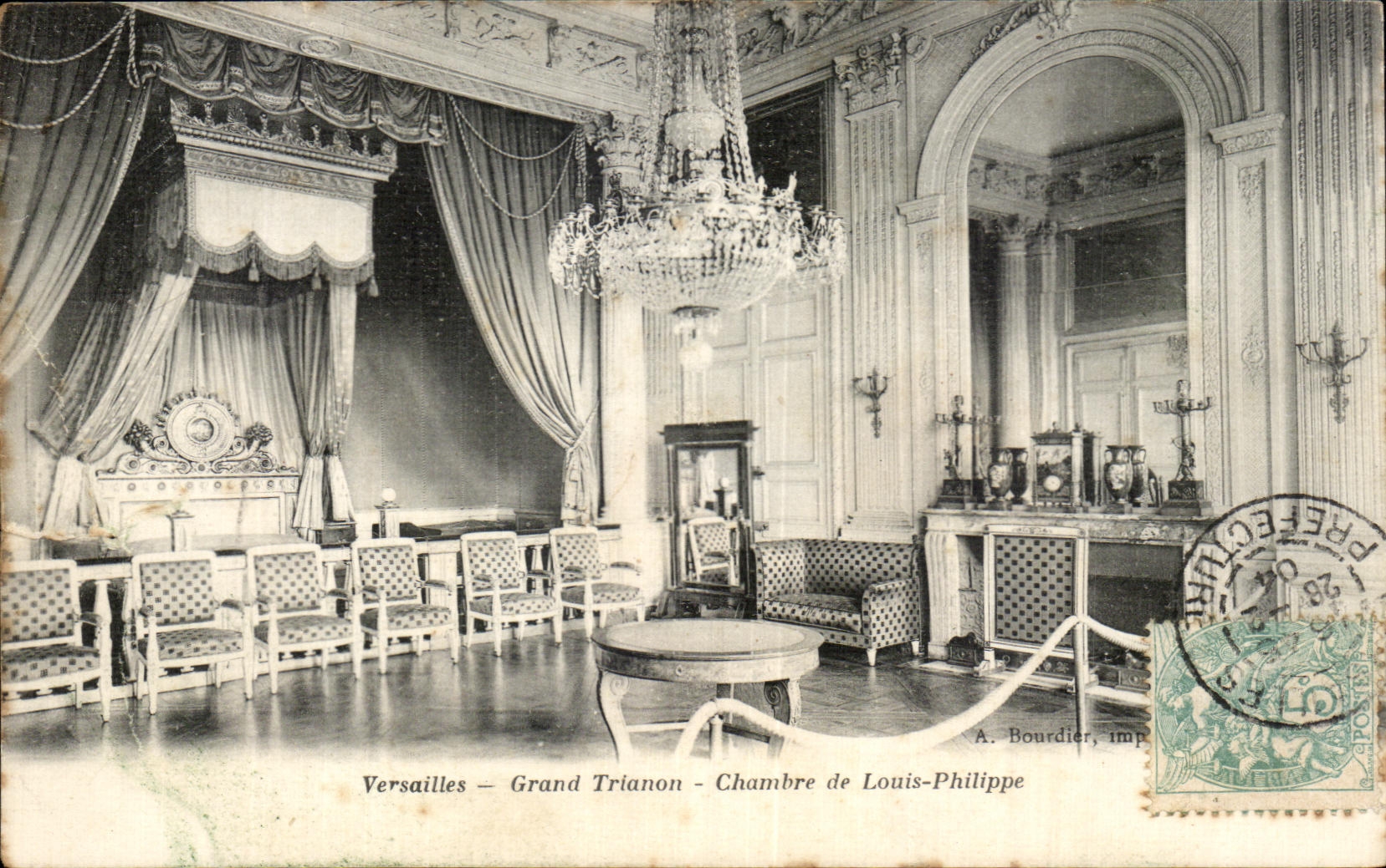 CPA Versailles Grand Trianon Chambre De Louis Philippe