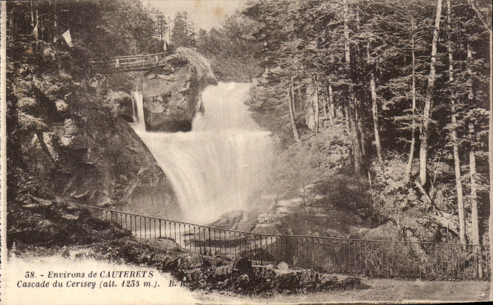 CPA Enuirons De Cauterets Cascades Of Cerisey