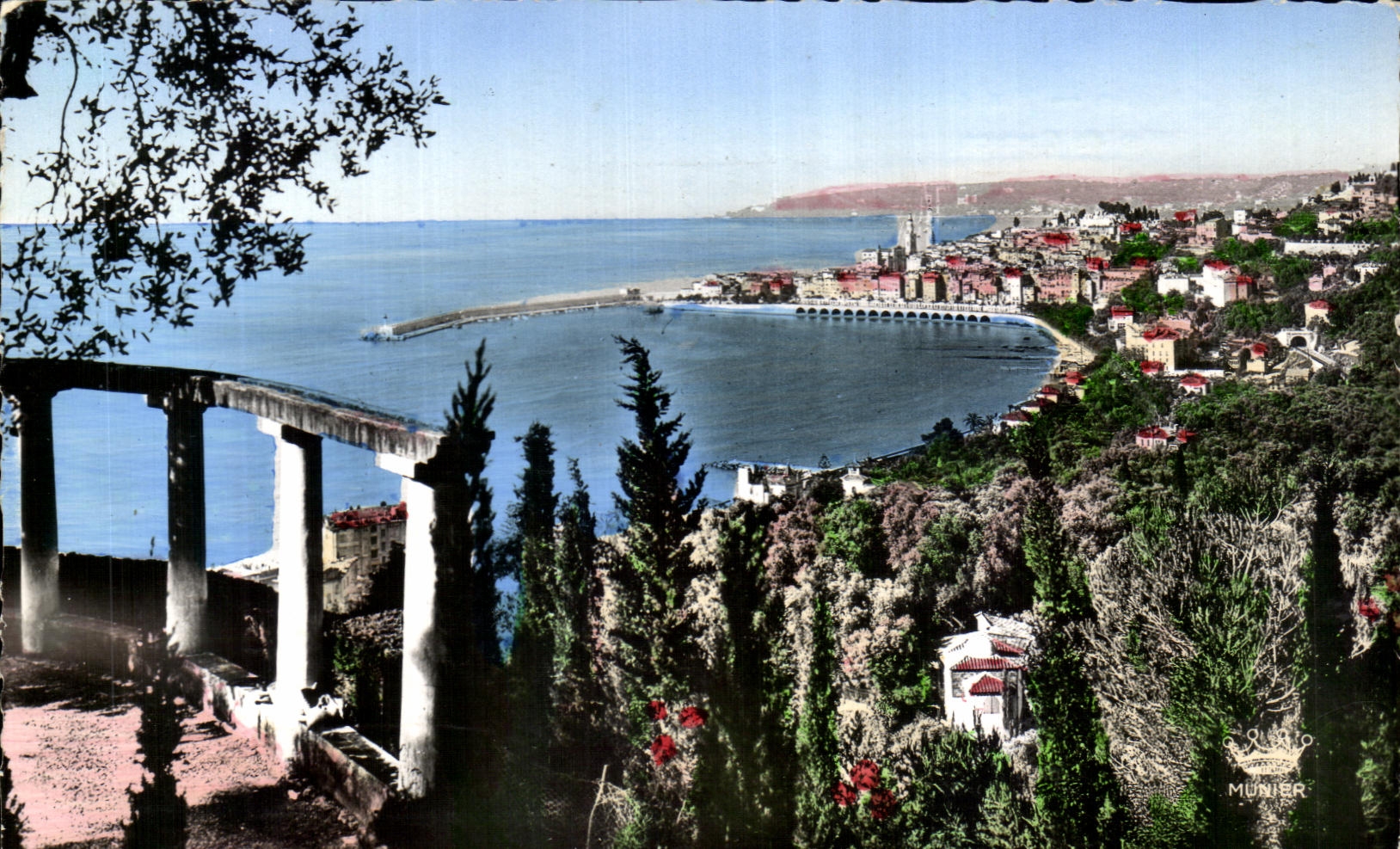 CPA Menton Vue Generale Prise de Garavan