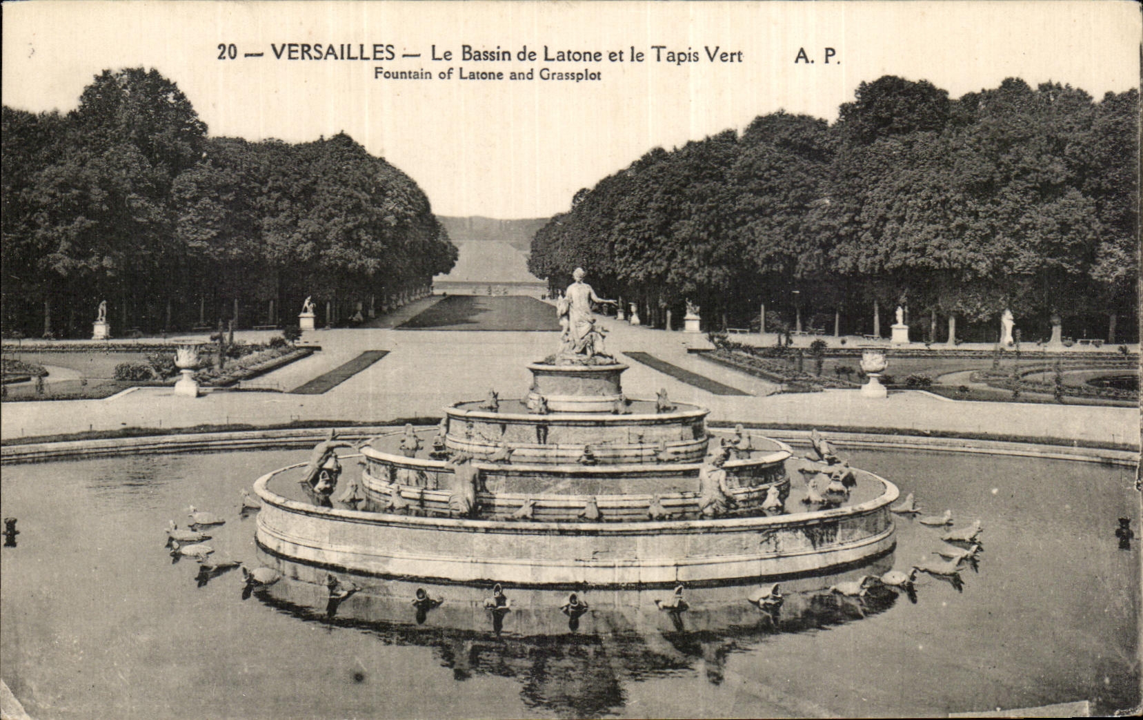 CPA Versailles Le Bassin de latone et le Tapis Vert 