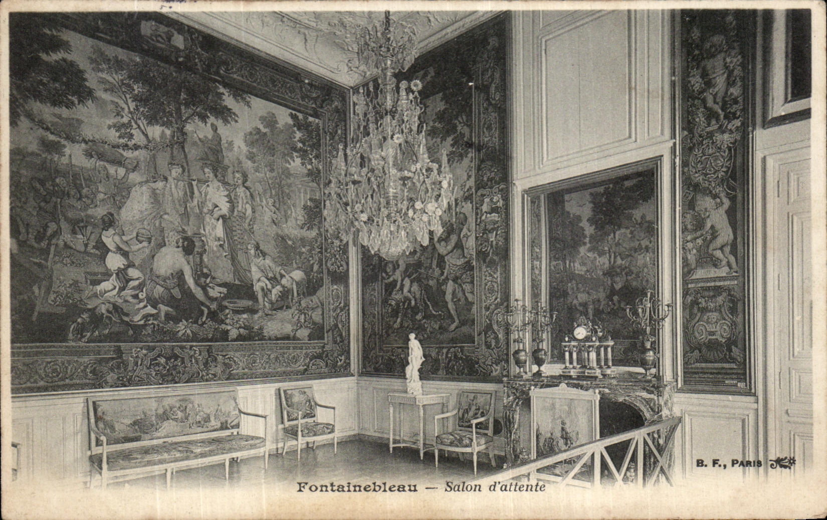 CPA Fontainebleau Salon d'attente