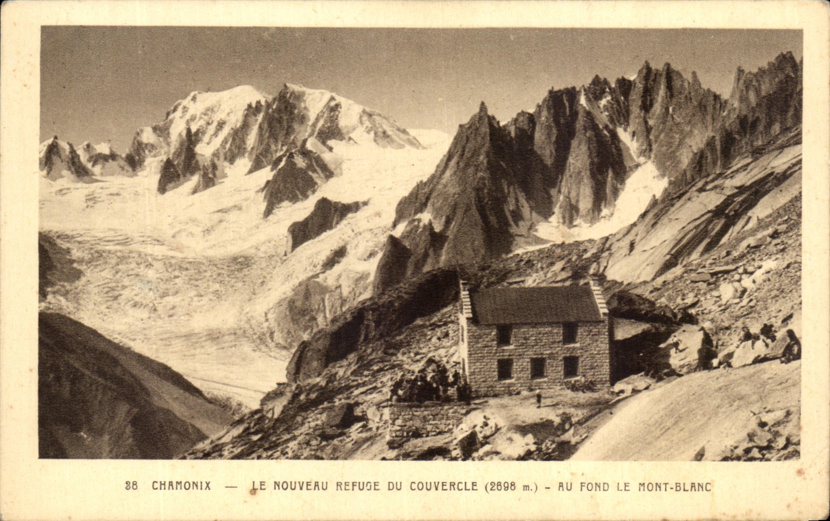 CPA Chamonix Nouveru Refuge Of the Lid At the Bottom Mont Blanc