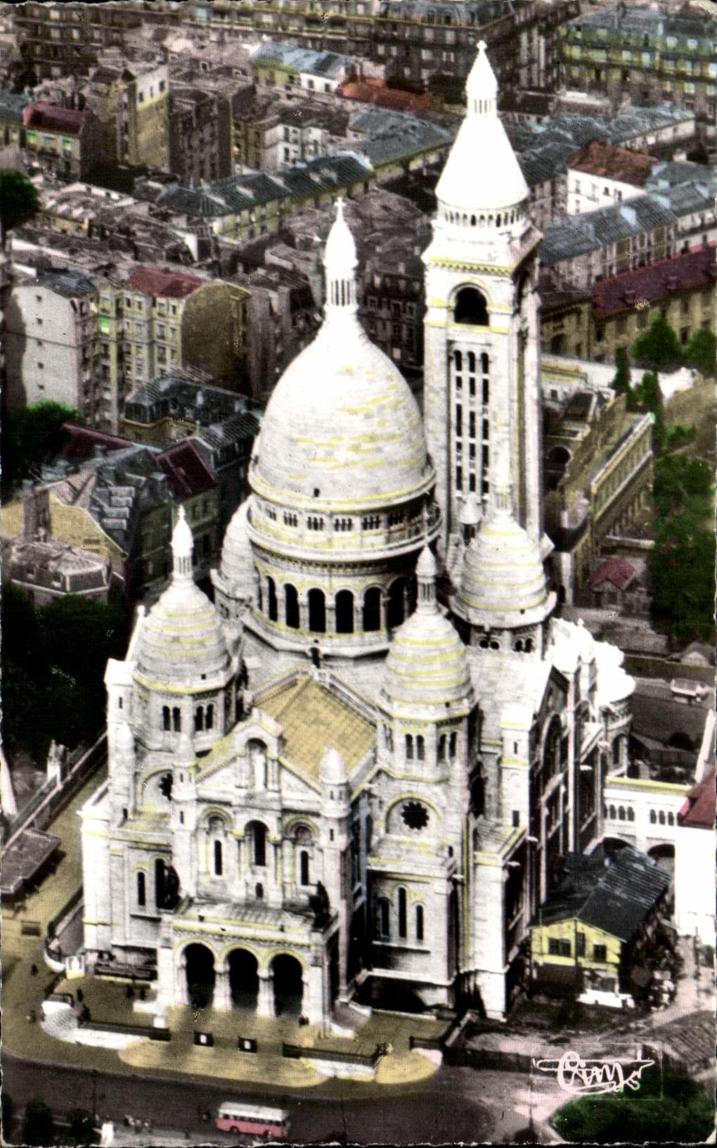 CPA Paris has the Sacring Montmartre Heart