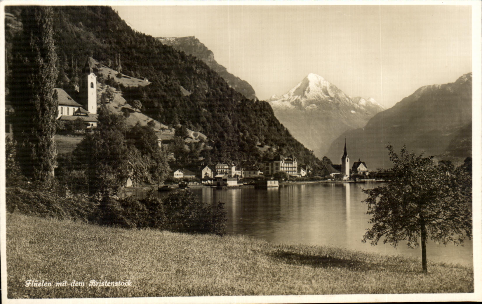 CPA Fluelen mit dem Bristenstock