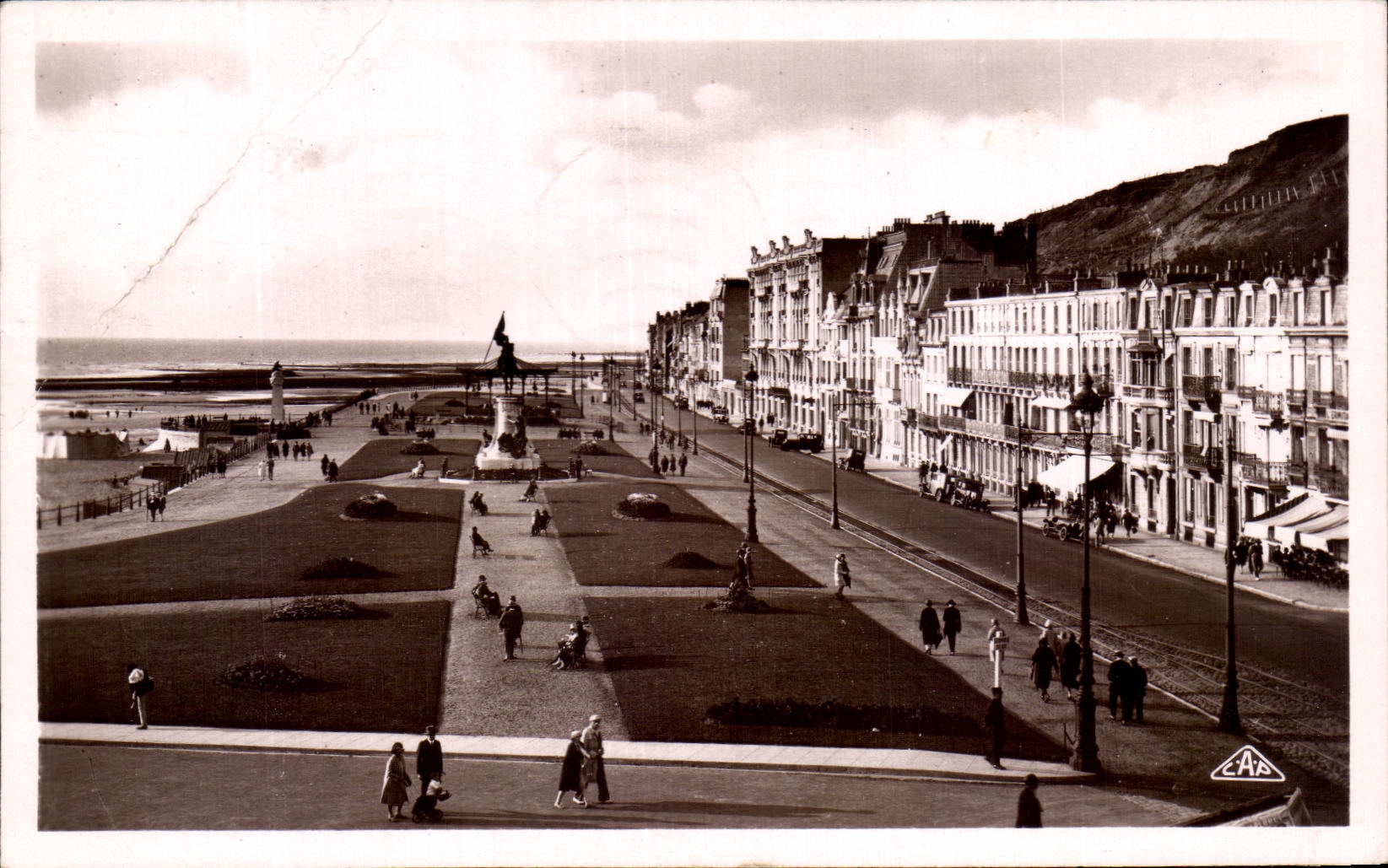 CPA Boulogne on Sea the Dam