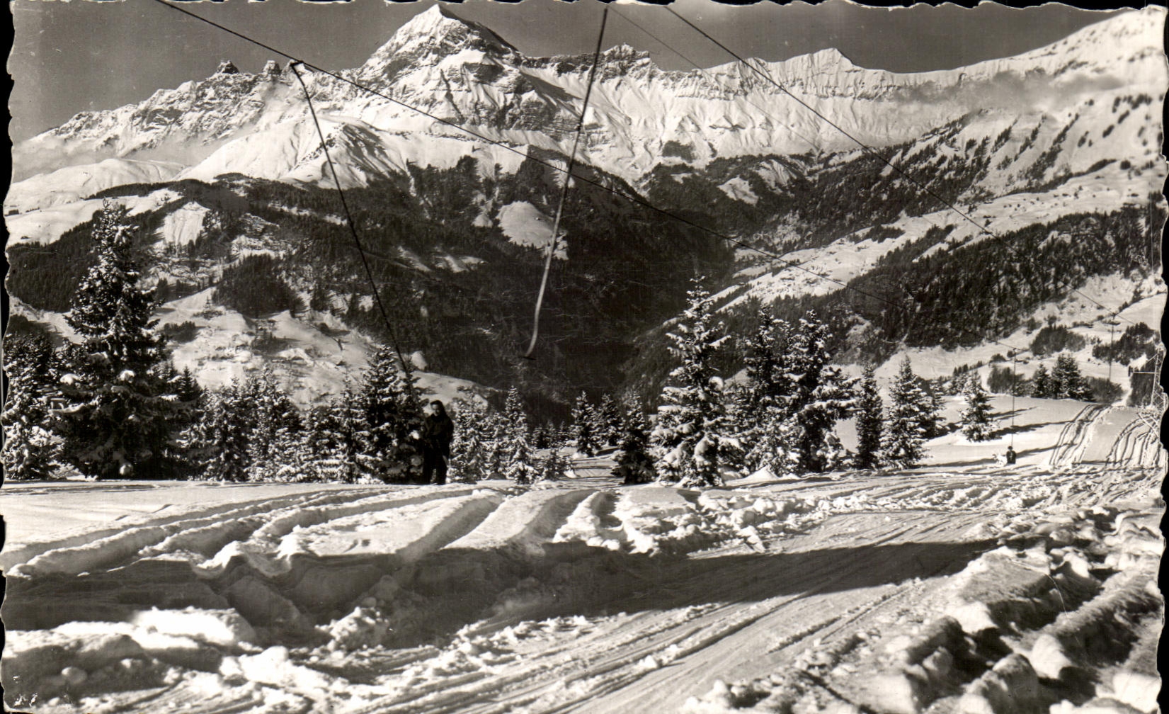 CPSM Crest Voland Arrival of the Ski-lift of the Lachat Mount Charvin