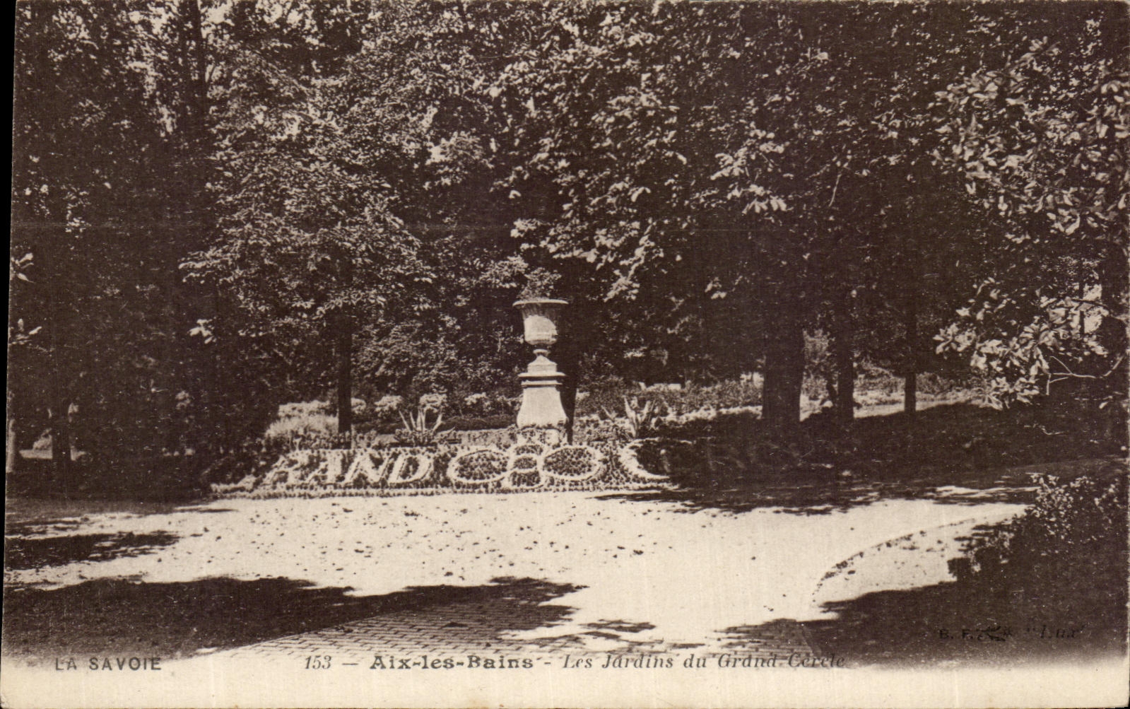CPA Aix Les Bains Les Jardins du Grand Cercle