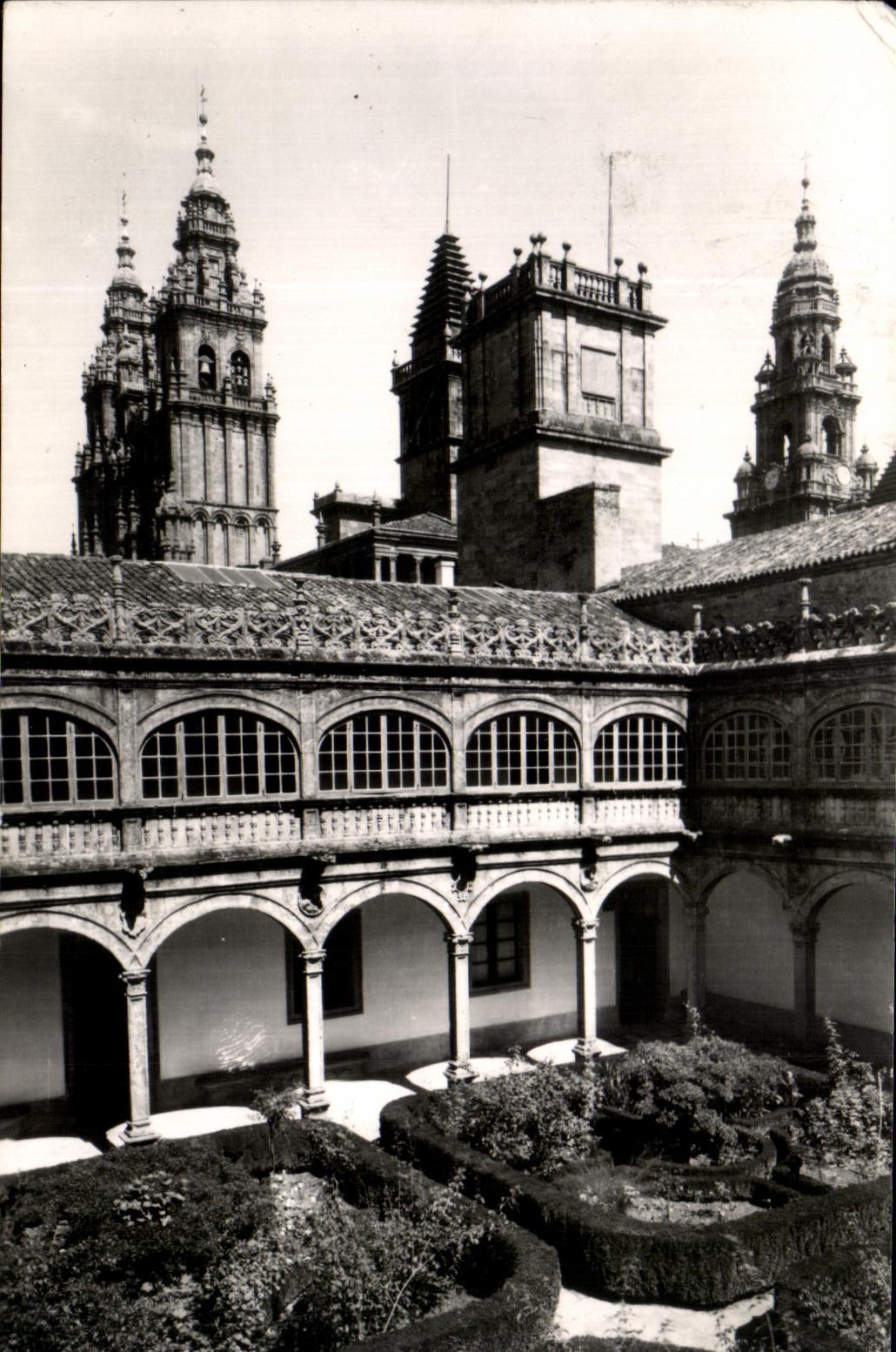 CPA Santiago De Compostela Patio del Collegio de Fonseca