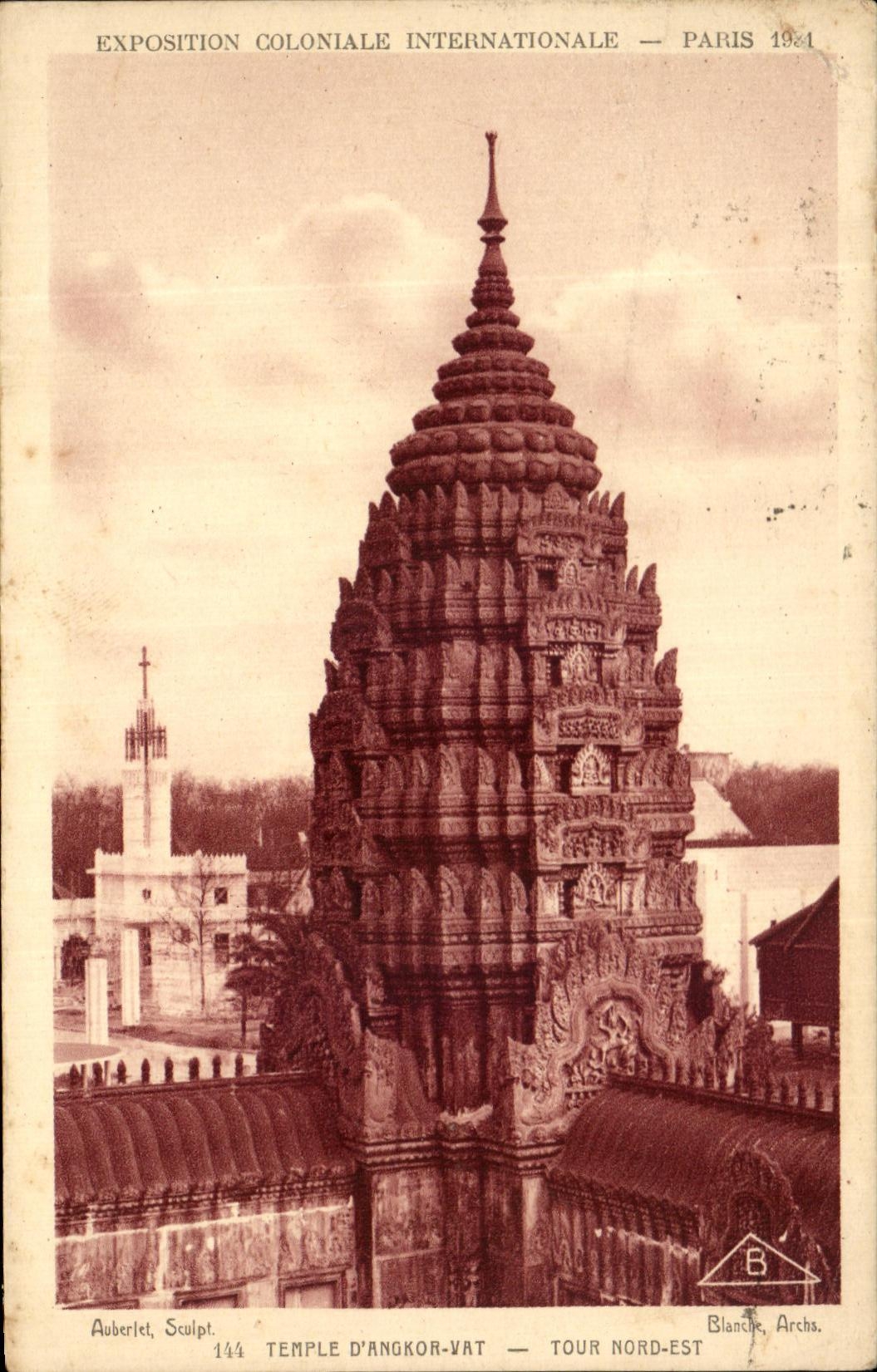 CPA Temple D'Anokor Vat Tour Nord Est Paris Exposition internationale Paris 1931