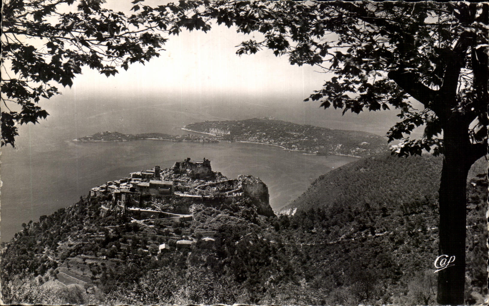 CPA Eze Vue Generale et le Cap Ferrat