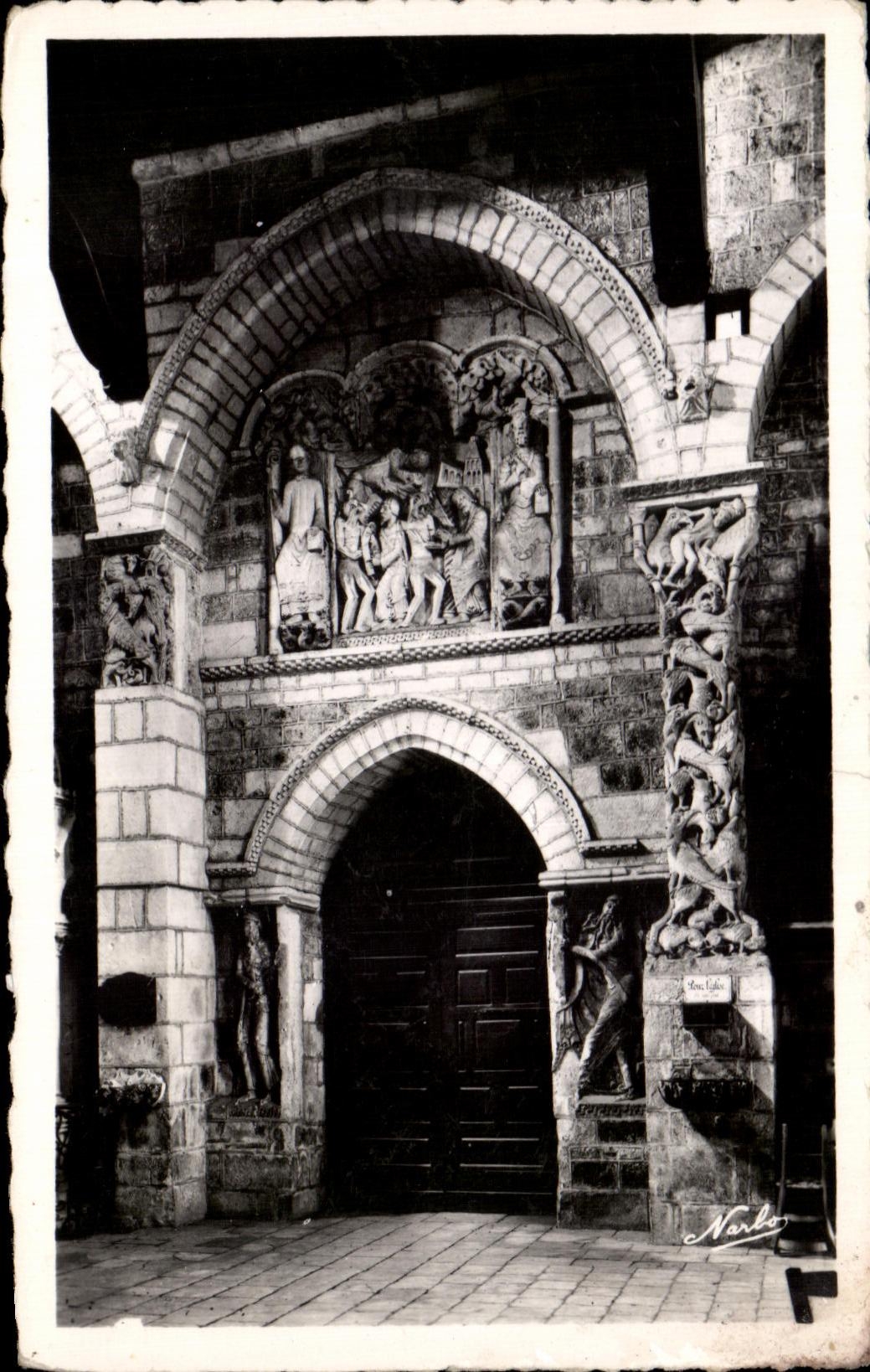 CPA Souillac Eglise Abbaliale style romano bysantin La Portail