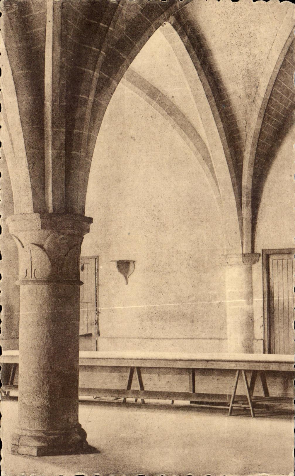 Abadia de CPA de Royaument Asnieres en las cocinas viejas de Oise