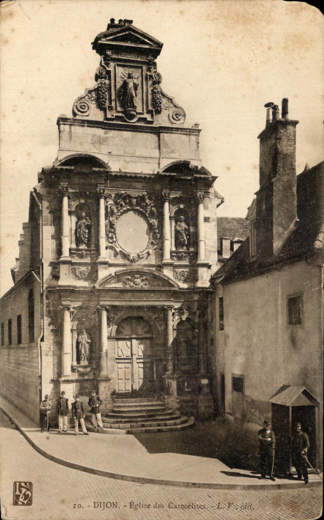 CPA Dijon Eglise des Carmelites