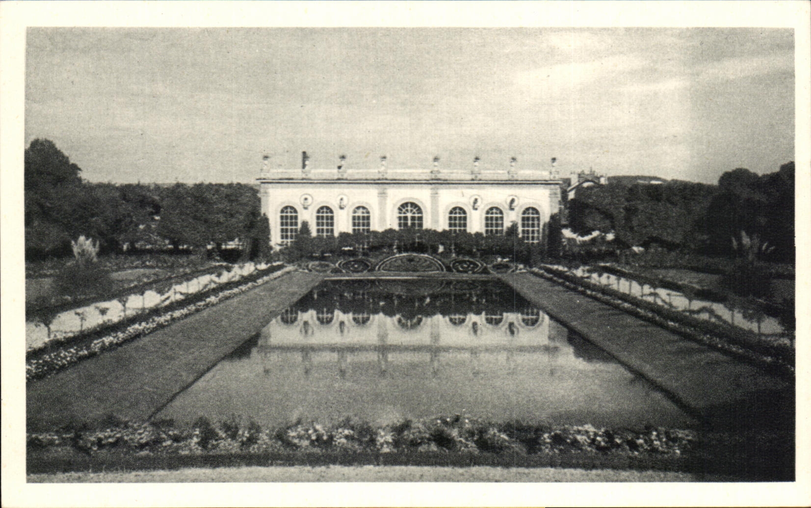 CPA the Orangery of the French Garden Isabey Moet and Chandon
