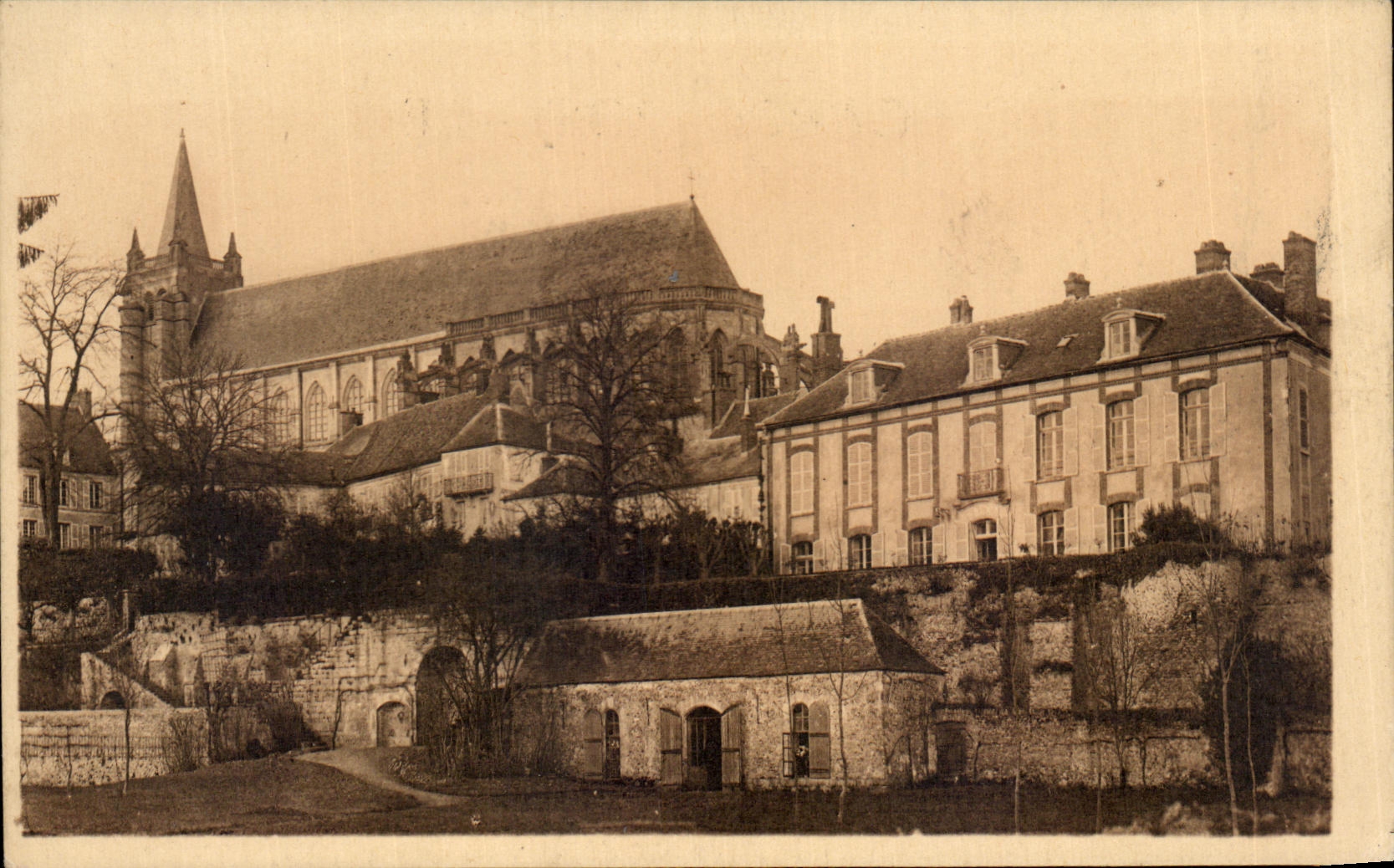 CPA Montfmort l'Amaury Vue prise des poulies Pavillon de chasse de Henri IV
