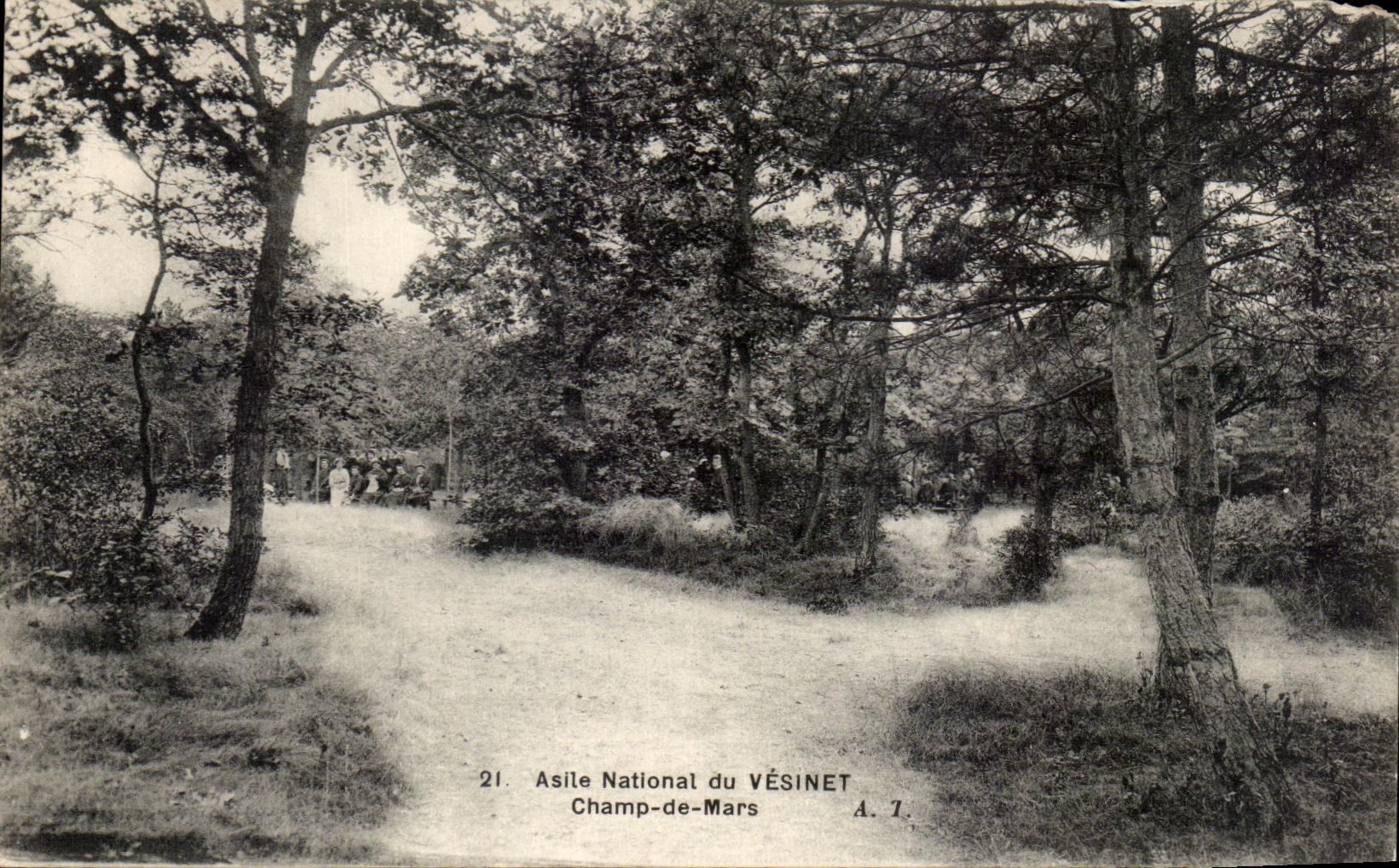CPA Asile Nationat du Vesinet Champ de Mars (animee)