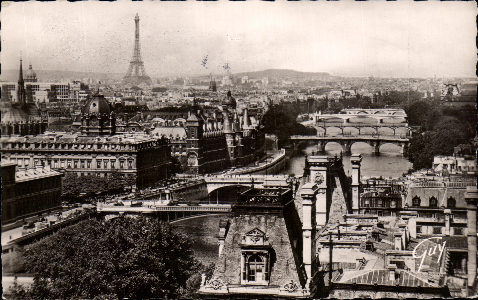 CPA Paris Et Ses Merveilles Perspective des Sept Ponts Tour Eiffel