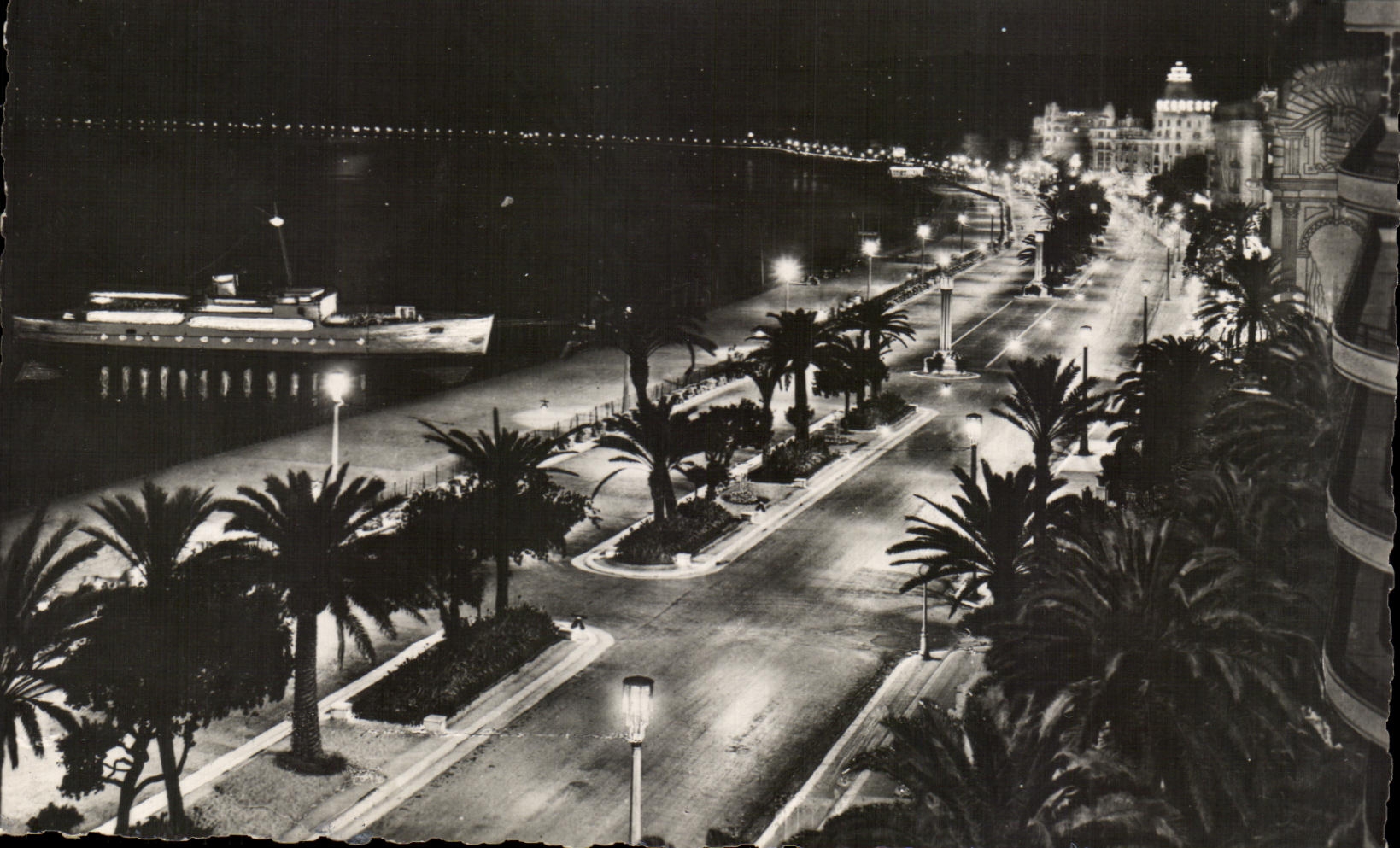 CPA Nice La Nuit Promenade en Mer