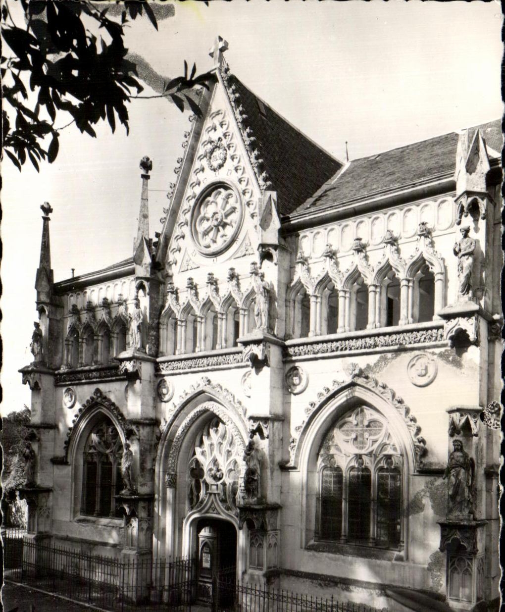 CPA Hautecombe Frontage of the Abbey