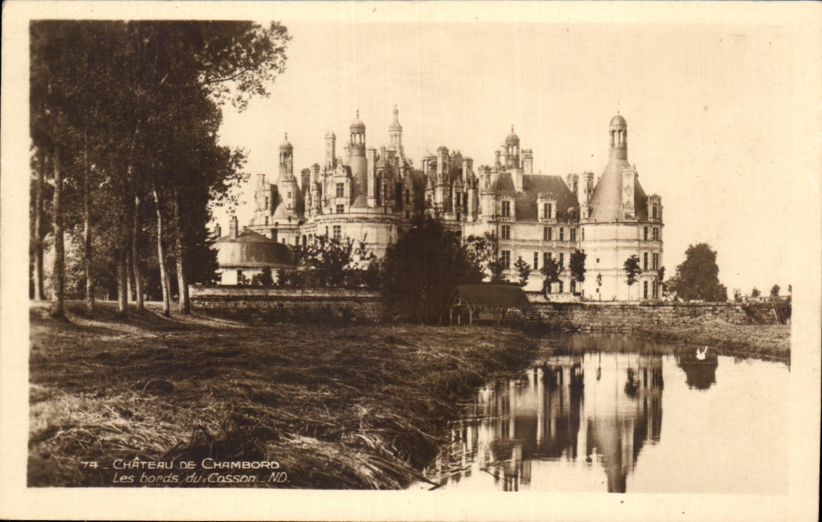 CPA Chateau de Chambord Les bords du Casson