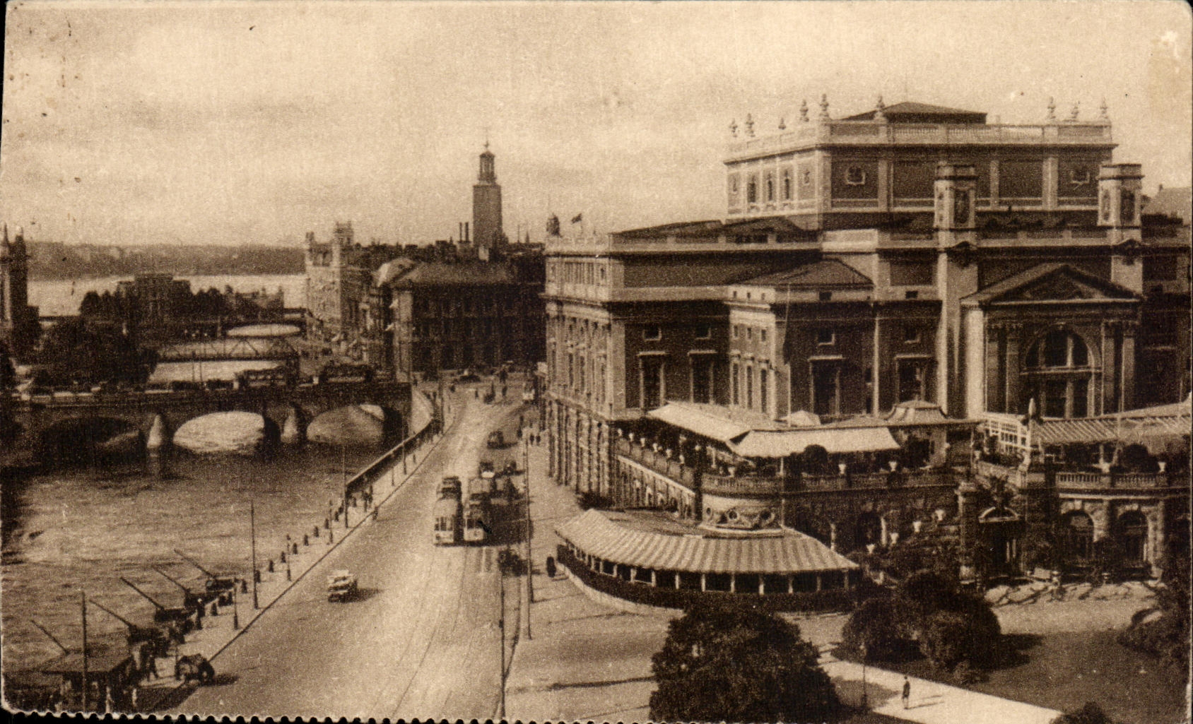 CPA Royal The Opera With The Opera Restaurant