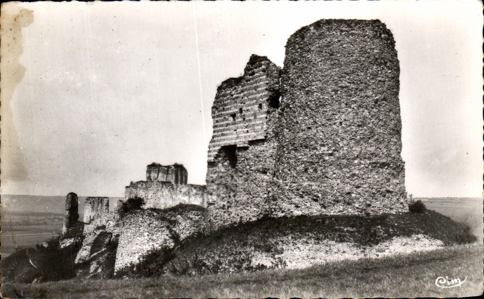 CPA Andelys Ruins of the Strong Castle