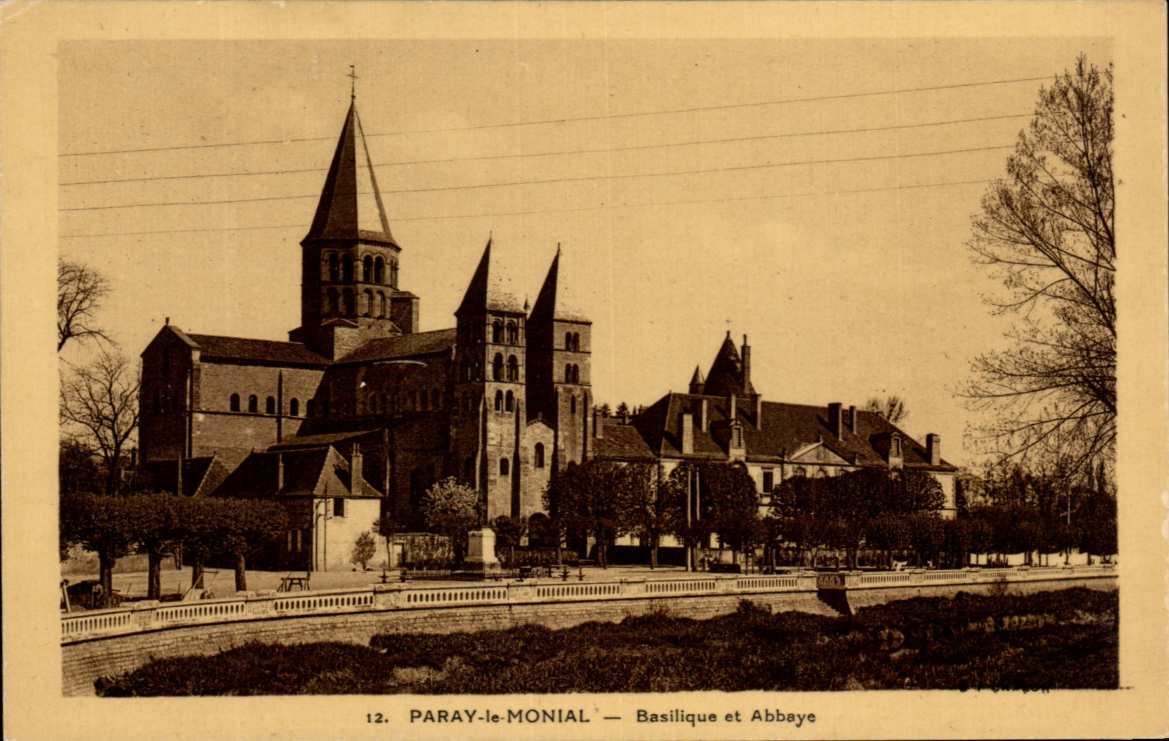 CPA Paray Monial Basilica and Abbaye
