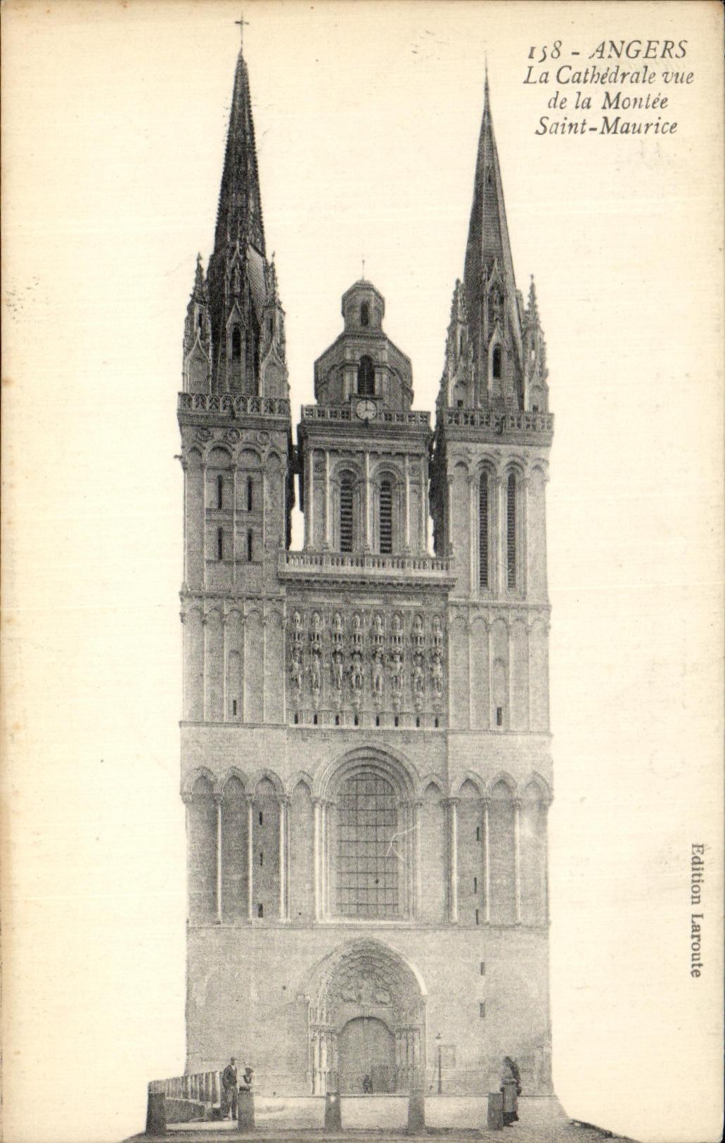 CPA Angers La Cathedrale vue De La Montee Saint Maurice
