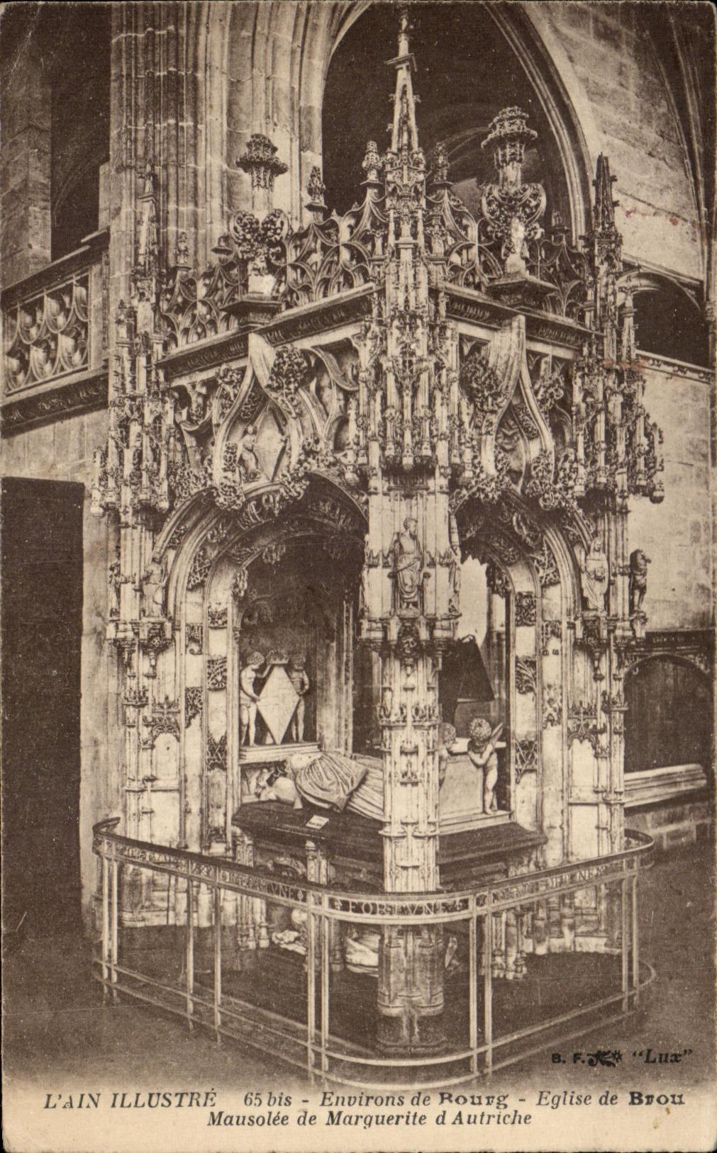 CPA L'Ain Illustre Environs de Bourg Eglise de Brou Mausoles de Marguerite d'Autriche