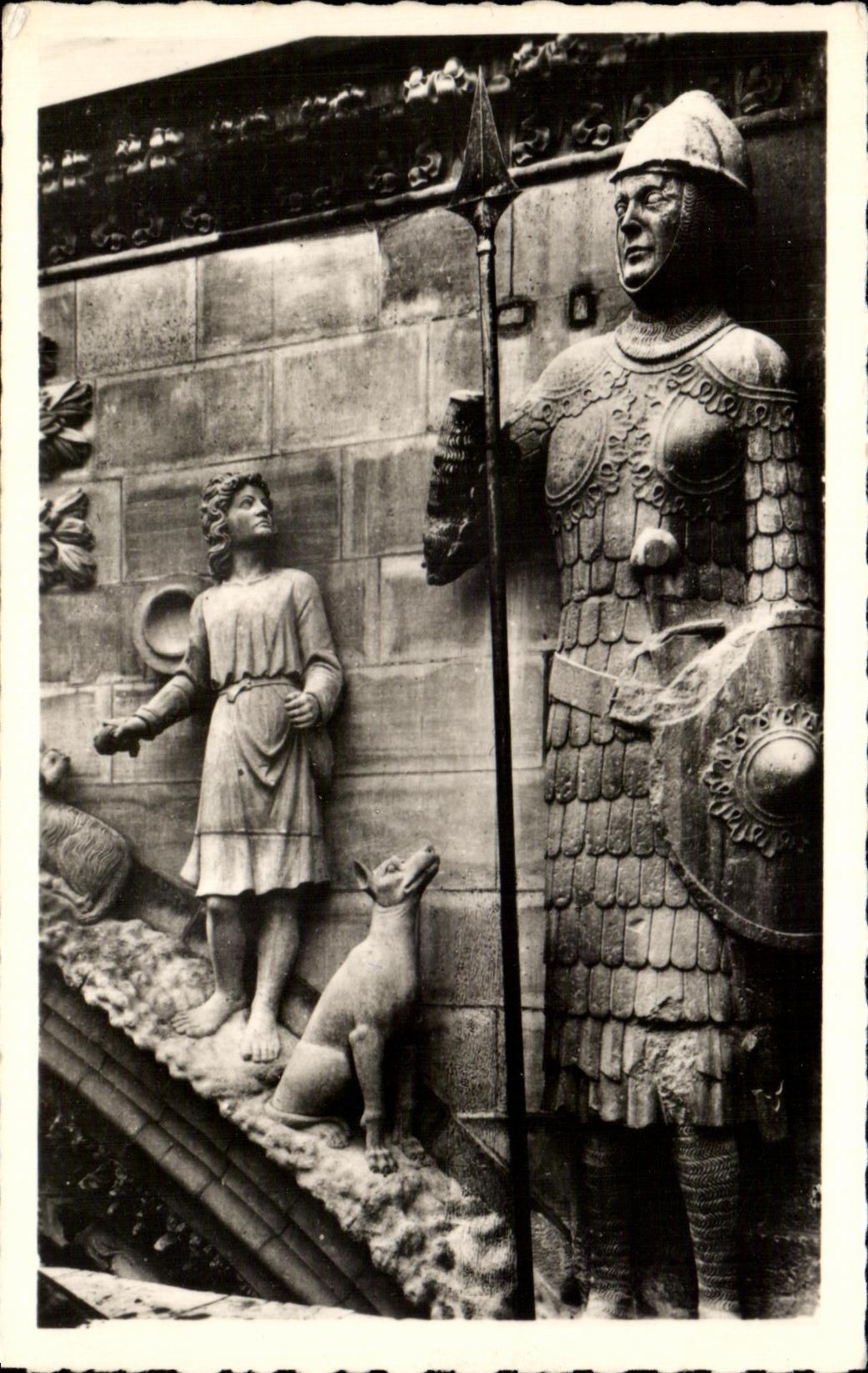 CPA Cathedrale De Rheims Fights of David and Galiath