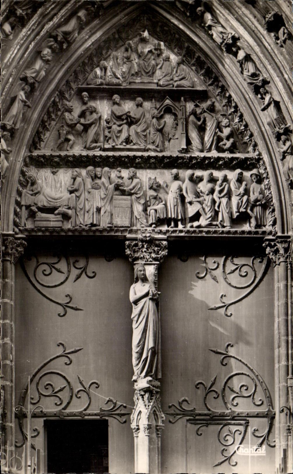 CPA Paris gate of Ctoitre of Notre Dame the virgin of the Pier