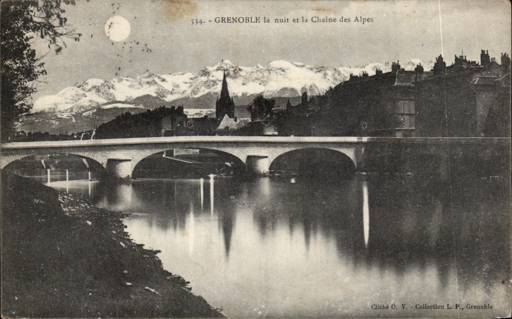 CPA Grenoble La nuit et la Chaine des Alpes