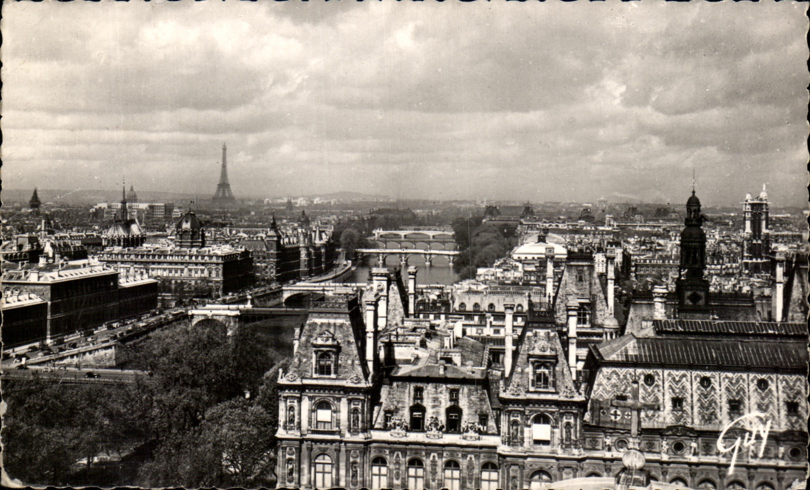 CPA Paris La Perspective Des Sept Ponts