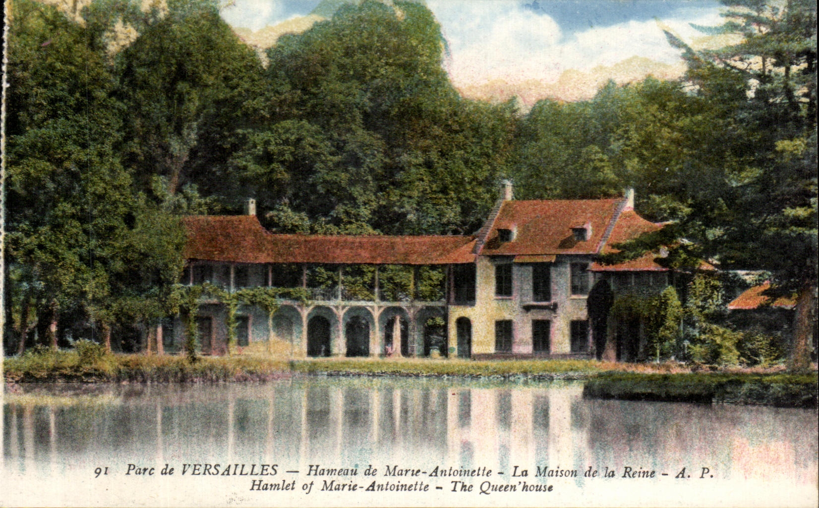 CPA Pare De Versailles Hameau De Marie Antoinette La Maison De La Reine