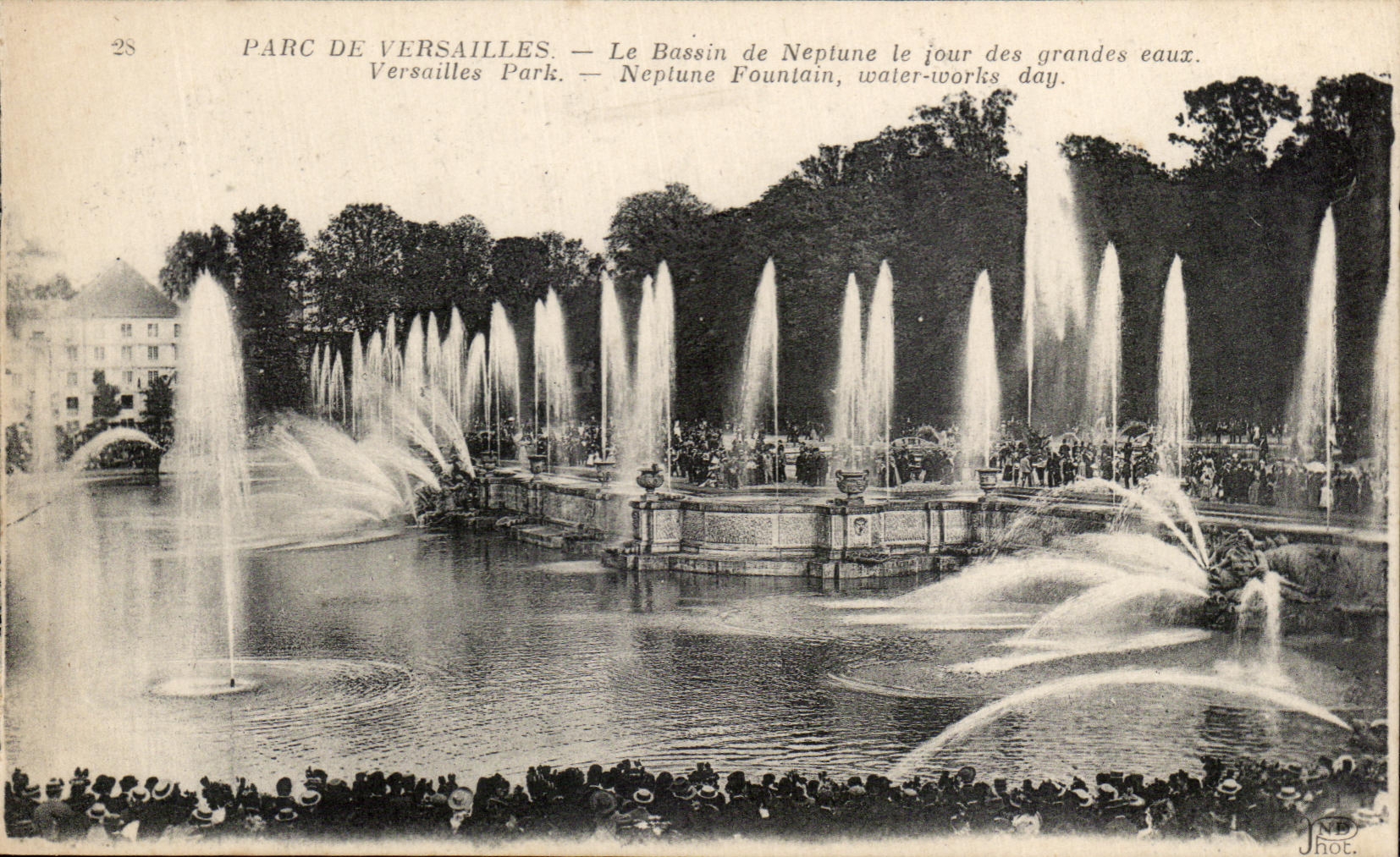 CPA Parc De Versailles Le Bassin de Neptune Le Jour Des Grandes