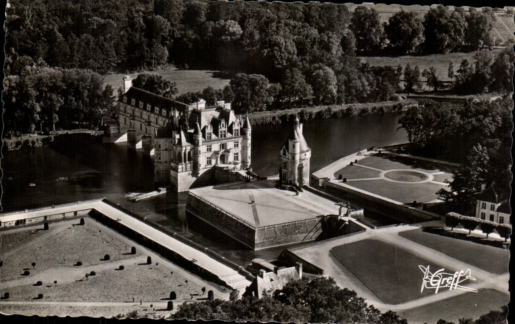 CPA en zanjas vistas Chenonceaux del aire de Touraine