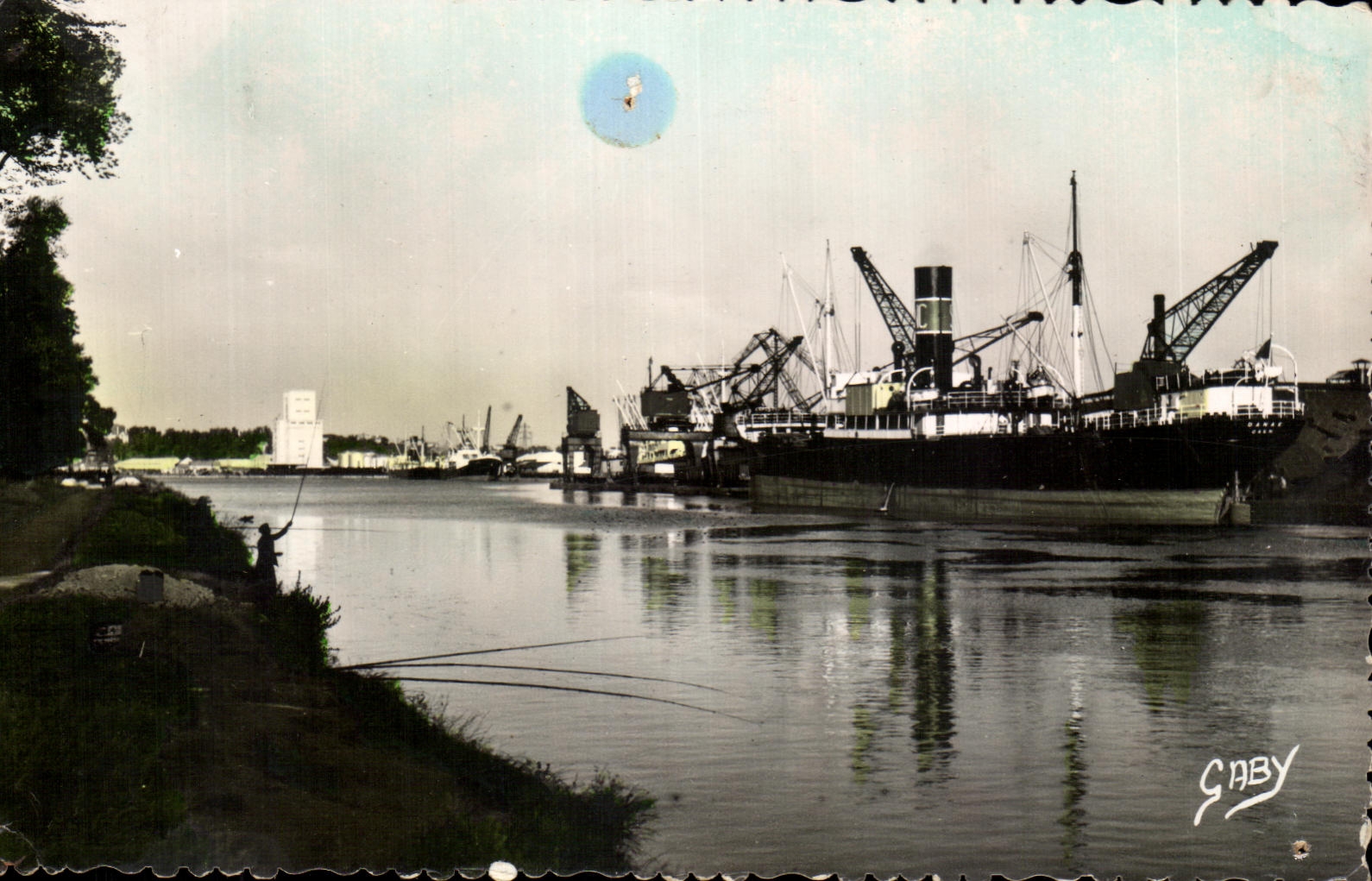 Barcos de CPA Caen con el barco del topo