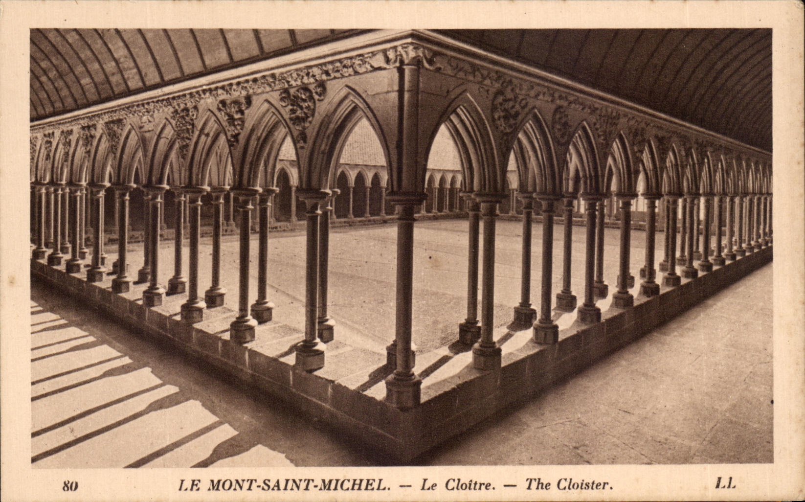 CPA Le Mont Saint Michel Le Clotire 
