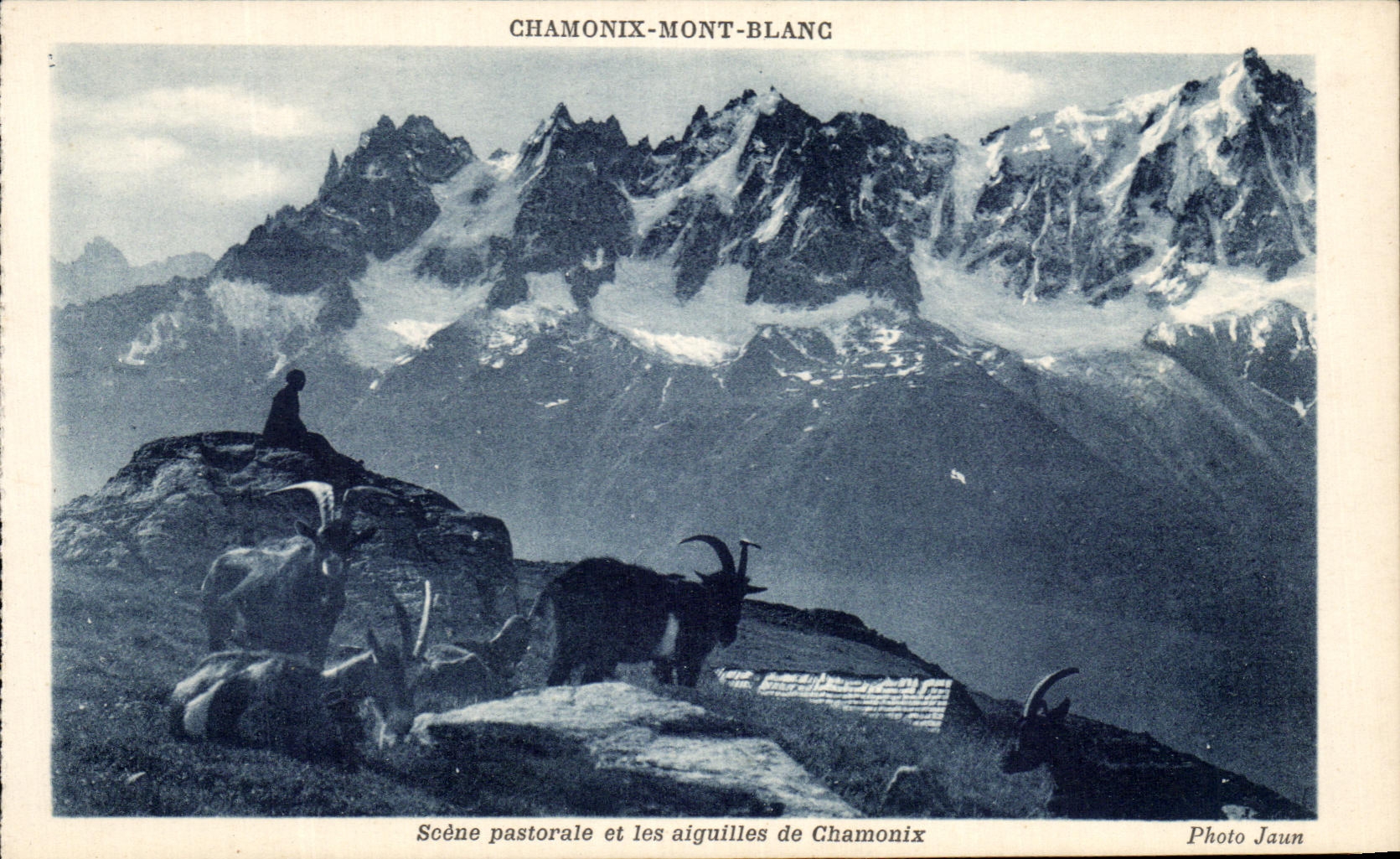 CPA Scene pastorale et les aiguilles de Chamonix Chevre Bouc 