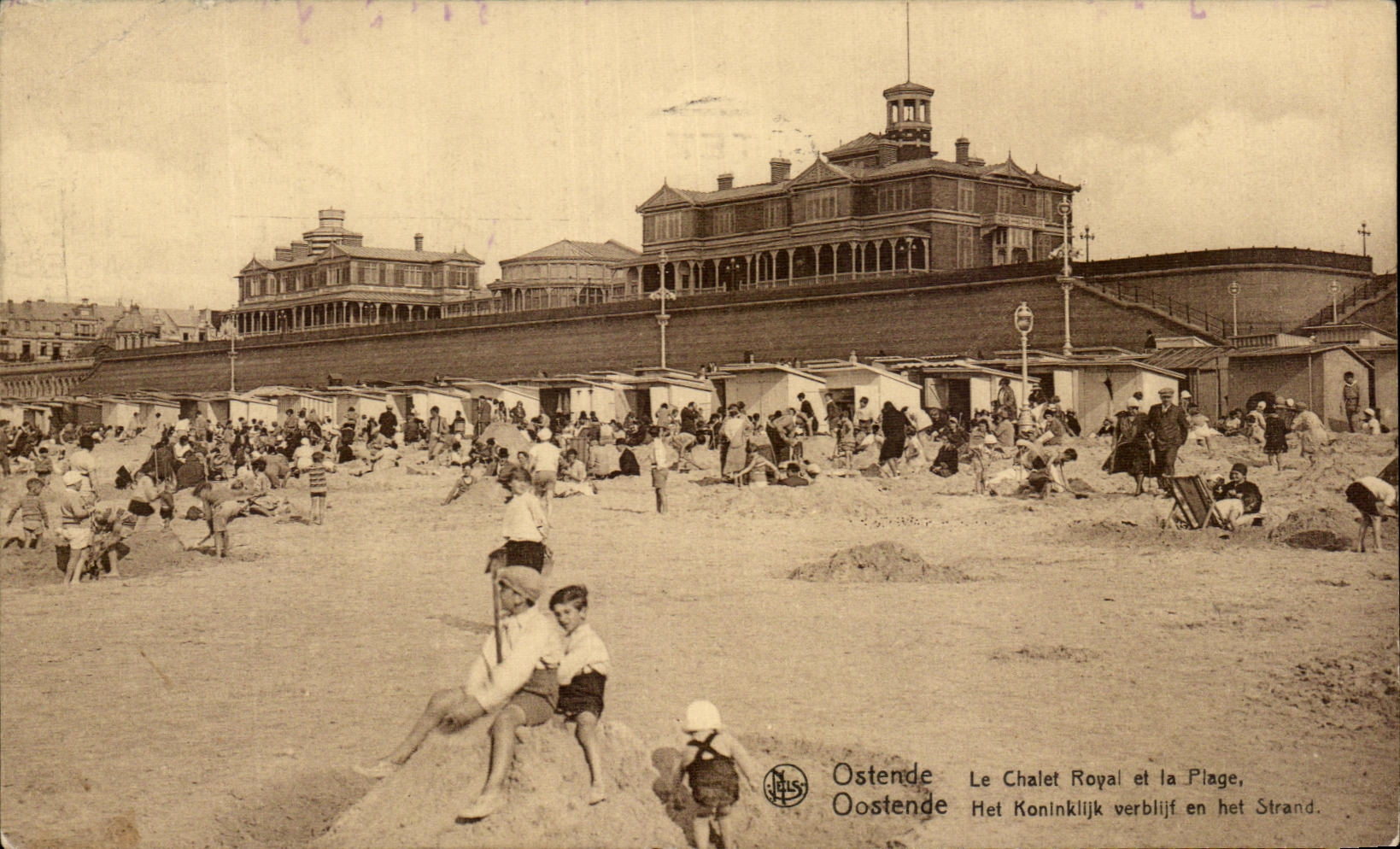 CPA Ostend the Royal Country cottage and the Beach Children